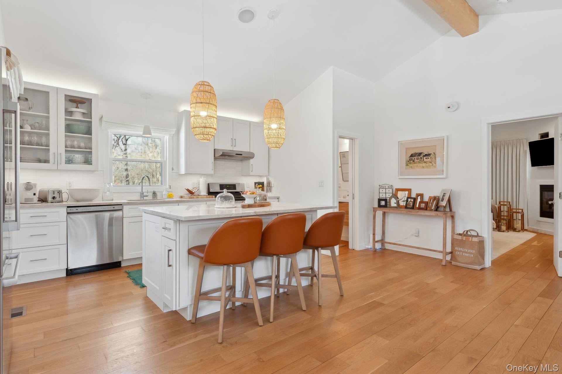 #10 photo, 73 Charla Drive, サフォーク郡 Southampton , NY 11968