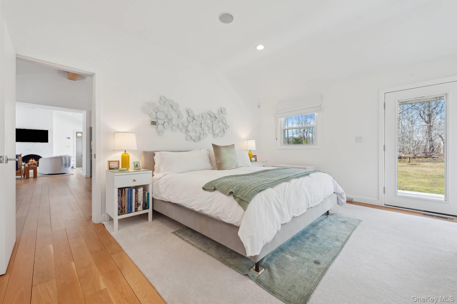 #13 photo, 73 Charla Drive, サフォーク郡 Southampton , NY 11968