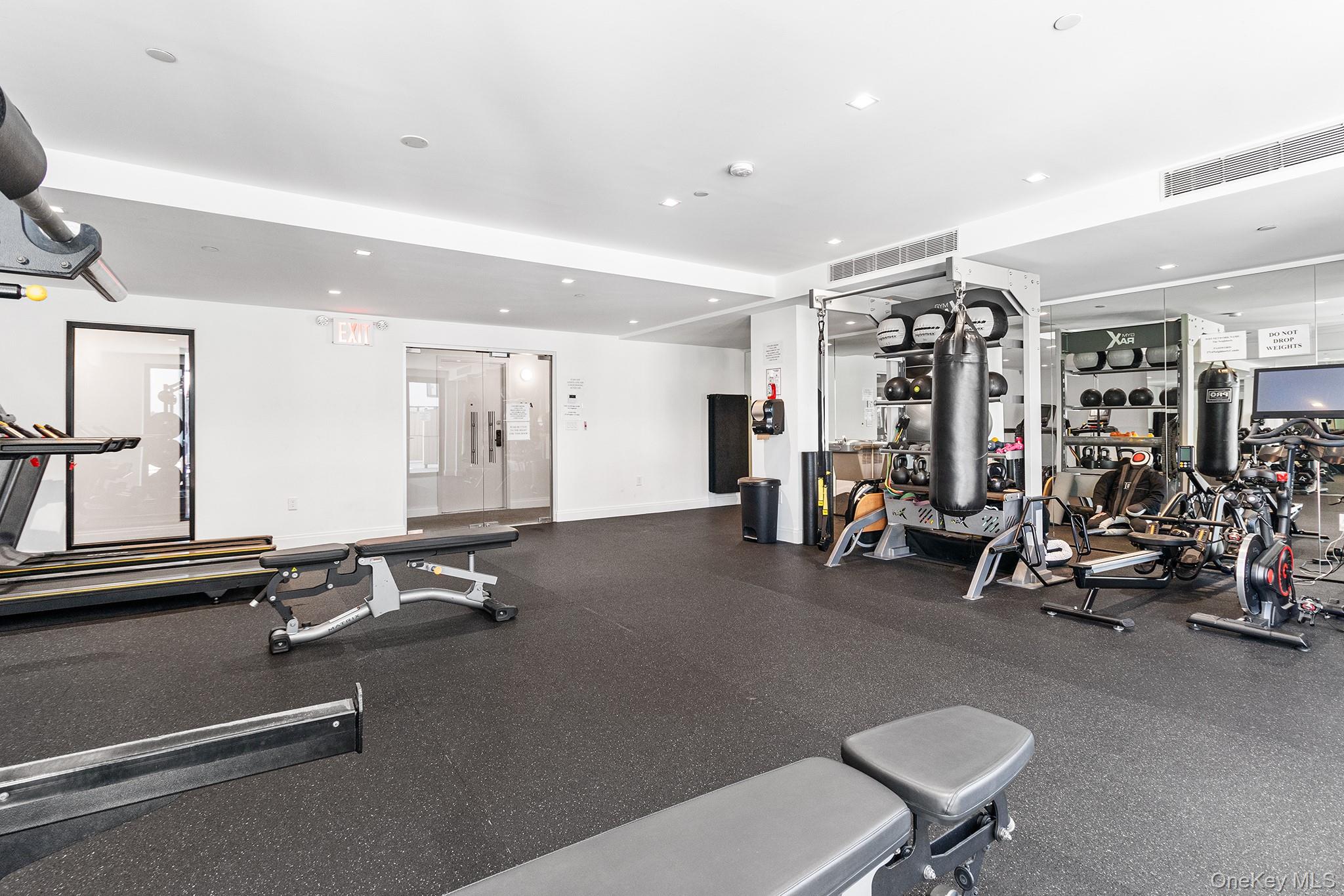 #19 photo, 37-14 34th Street, クイーンズ区 Long Island City , NY 11101