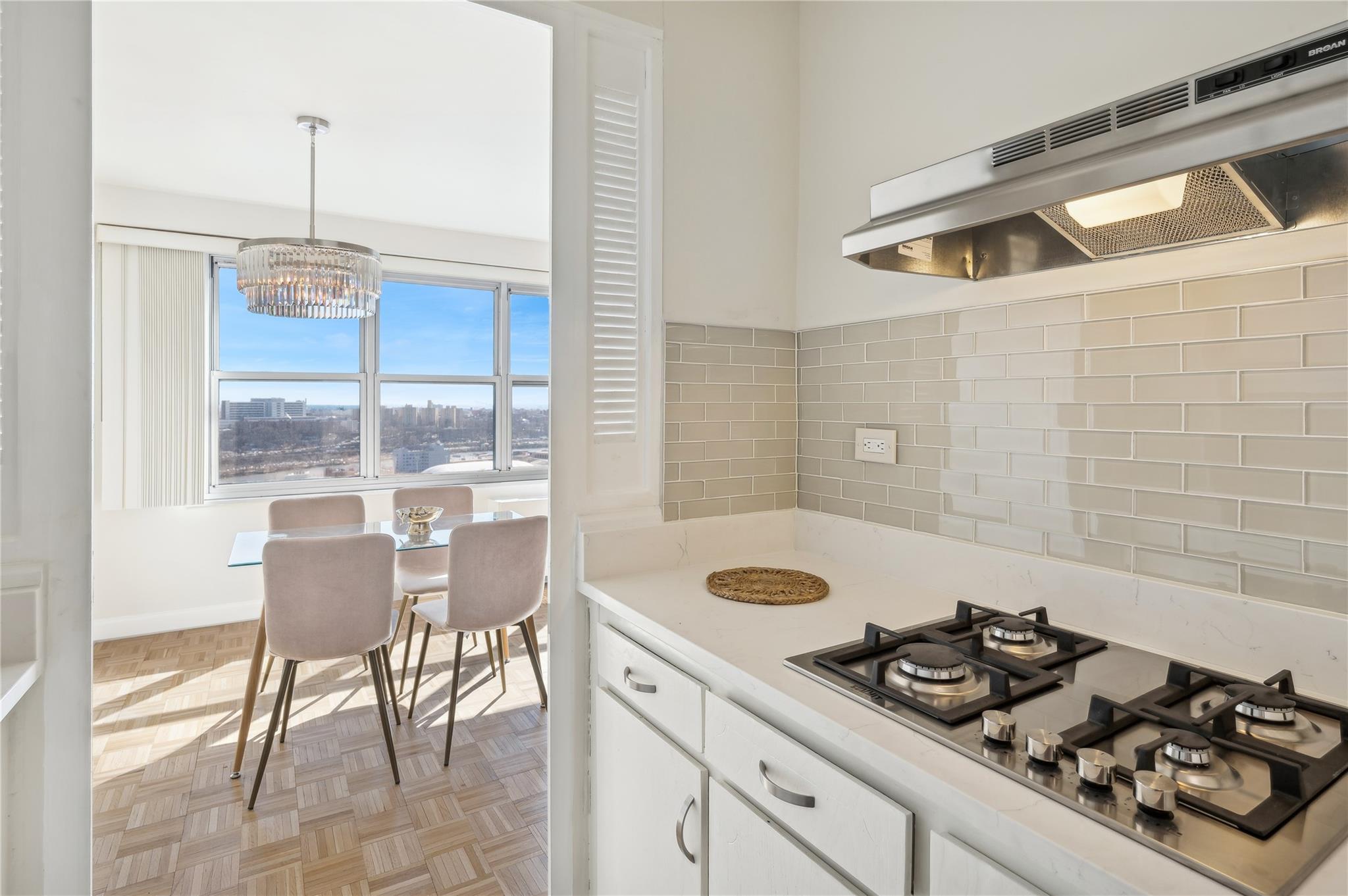 #15 photo, 555 Kappock Street, Bronx , NY 10463