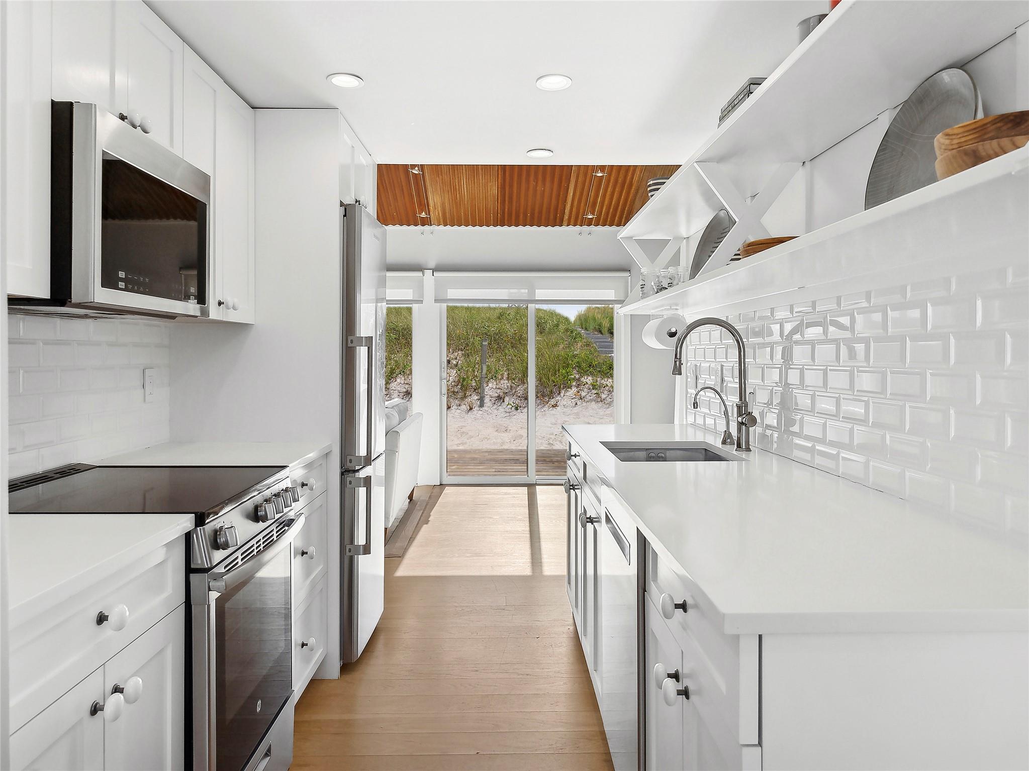 #5 photo, 27 Dune Road, サフォーク郡 East Quogue , NY 11942