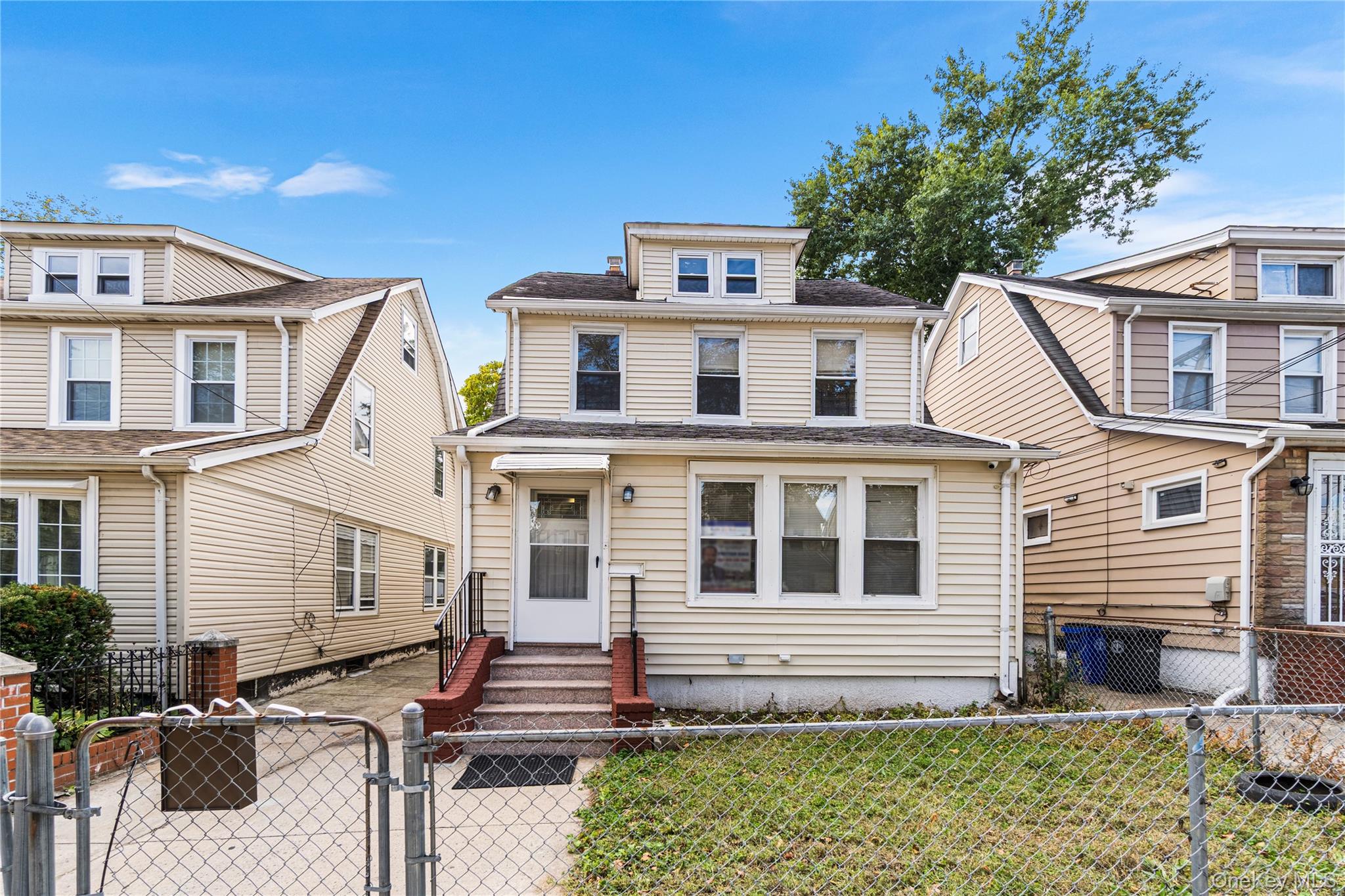 #2 photo, 214-10 113 Avenue, Queens Village , NY 11429