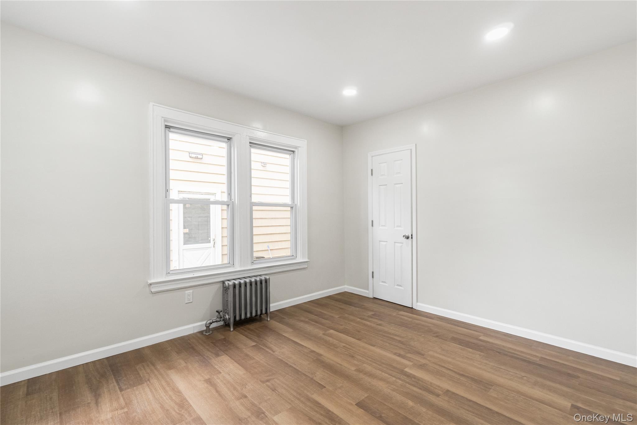 #9 photo, 214-10 113 Avenue, Queens Village , NY 11429