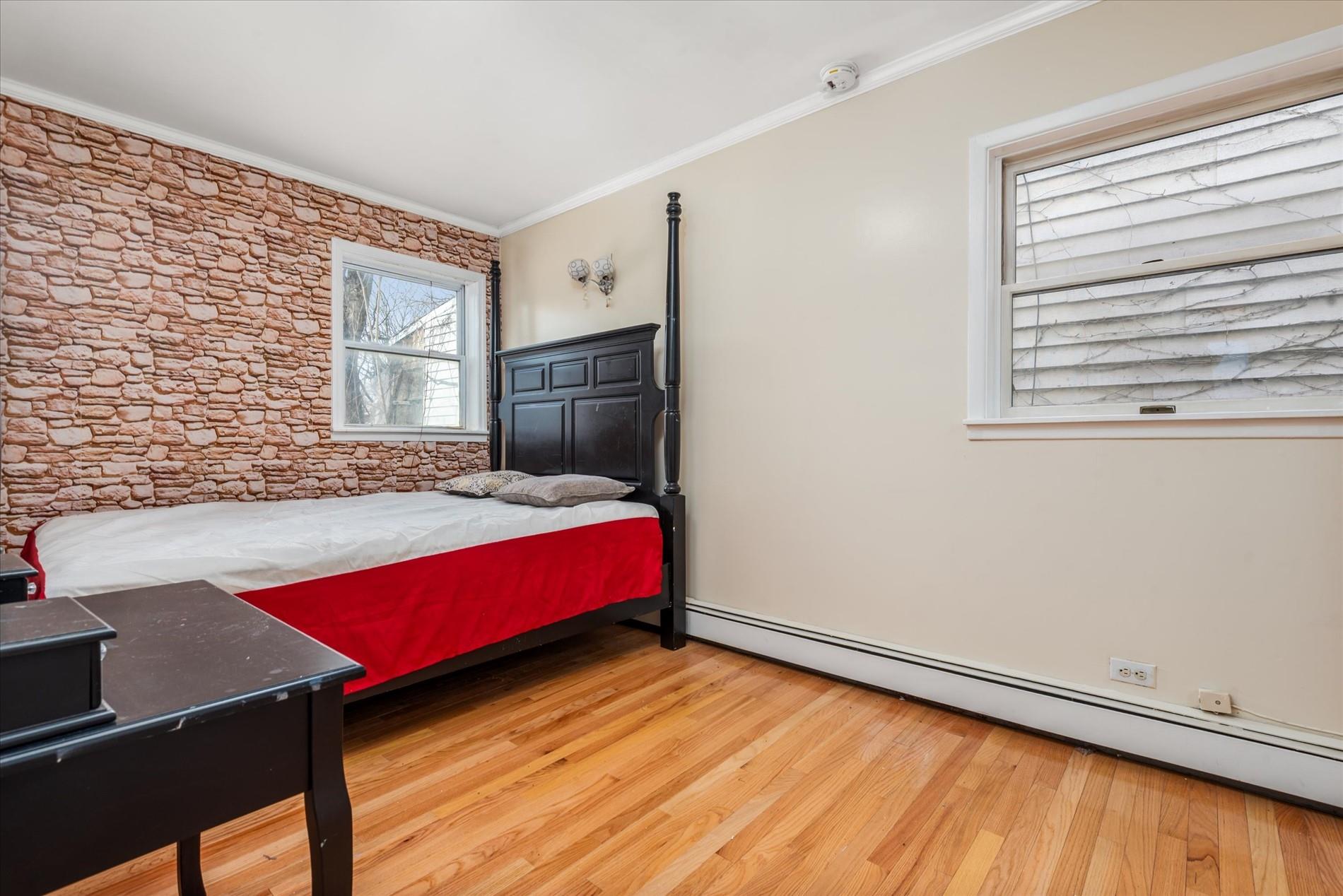 #10 photo, 8258 89th Street, 皇后區 Glendale , NY 11385