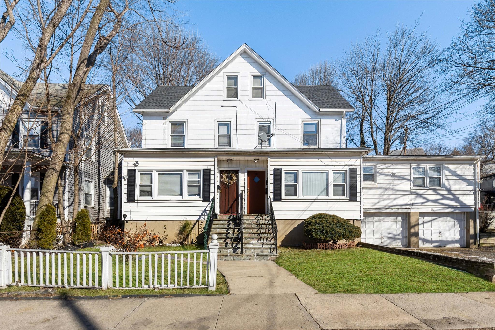 #2 photo, 236 -238 Purchase Street, Rye , NY 10580