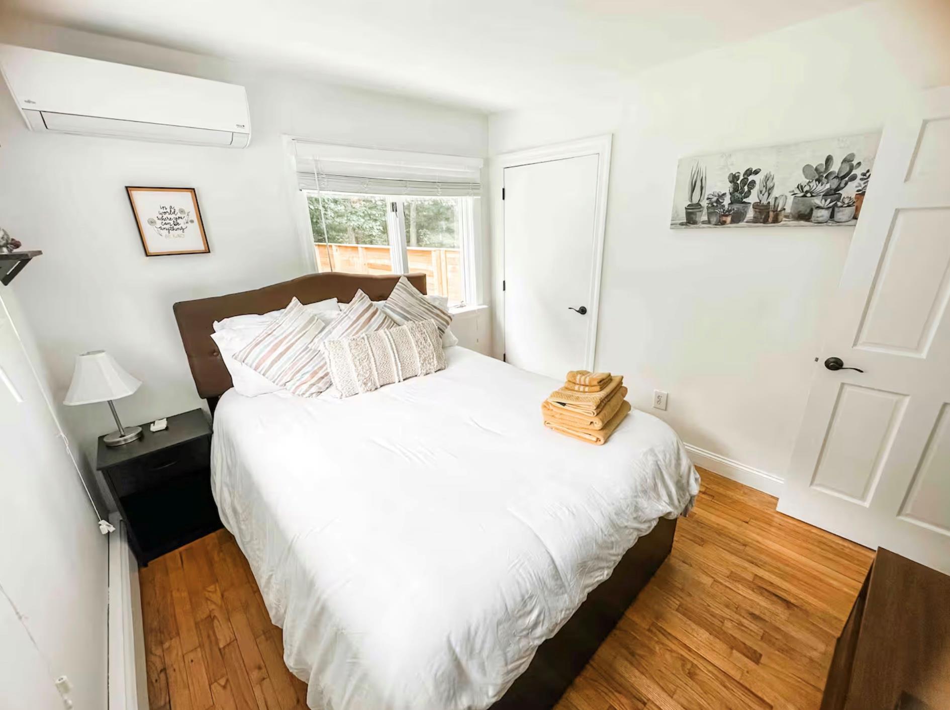 #13 photo, 64 Clinton Street, サフォーク郡 East Hampton , NY 11937