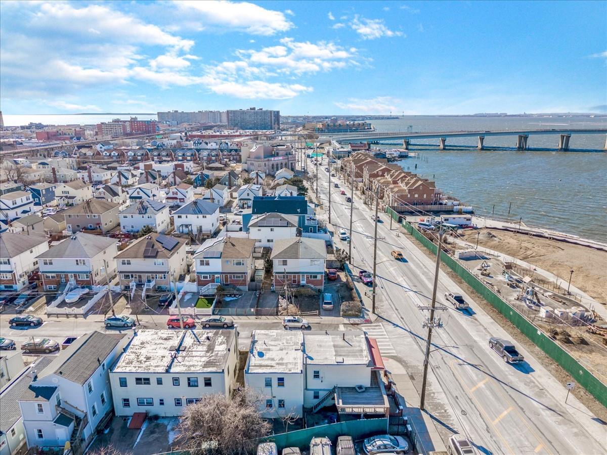 #17 photo, 362 Beach 88th Street, Rockaway Beach , NY 11693