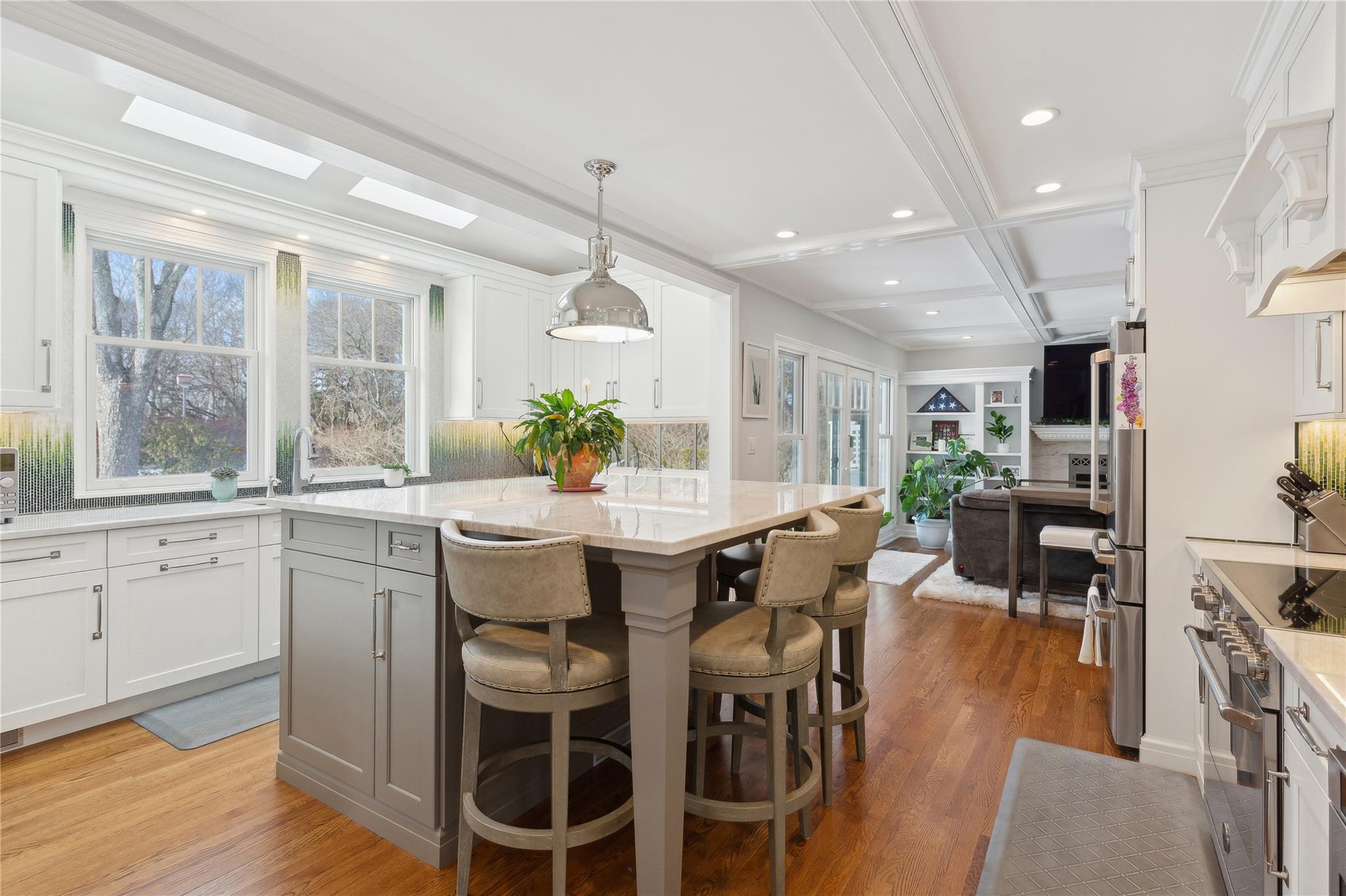 #11 photo, 59 N BAY Avenue, サフォーク郡 Eastport , NY 11941