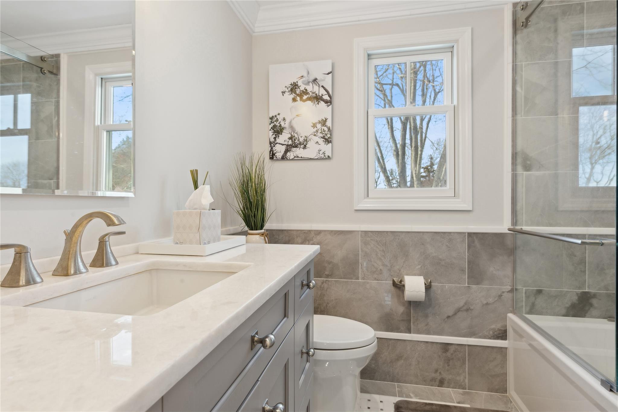 #15 photo, 59 N BAY Avenue, サフォーク郡 Eastport , NY 11941