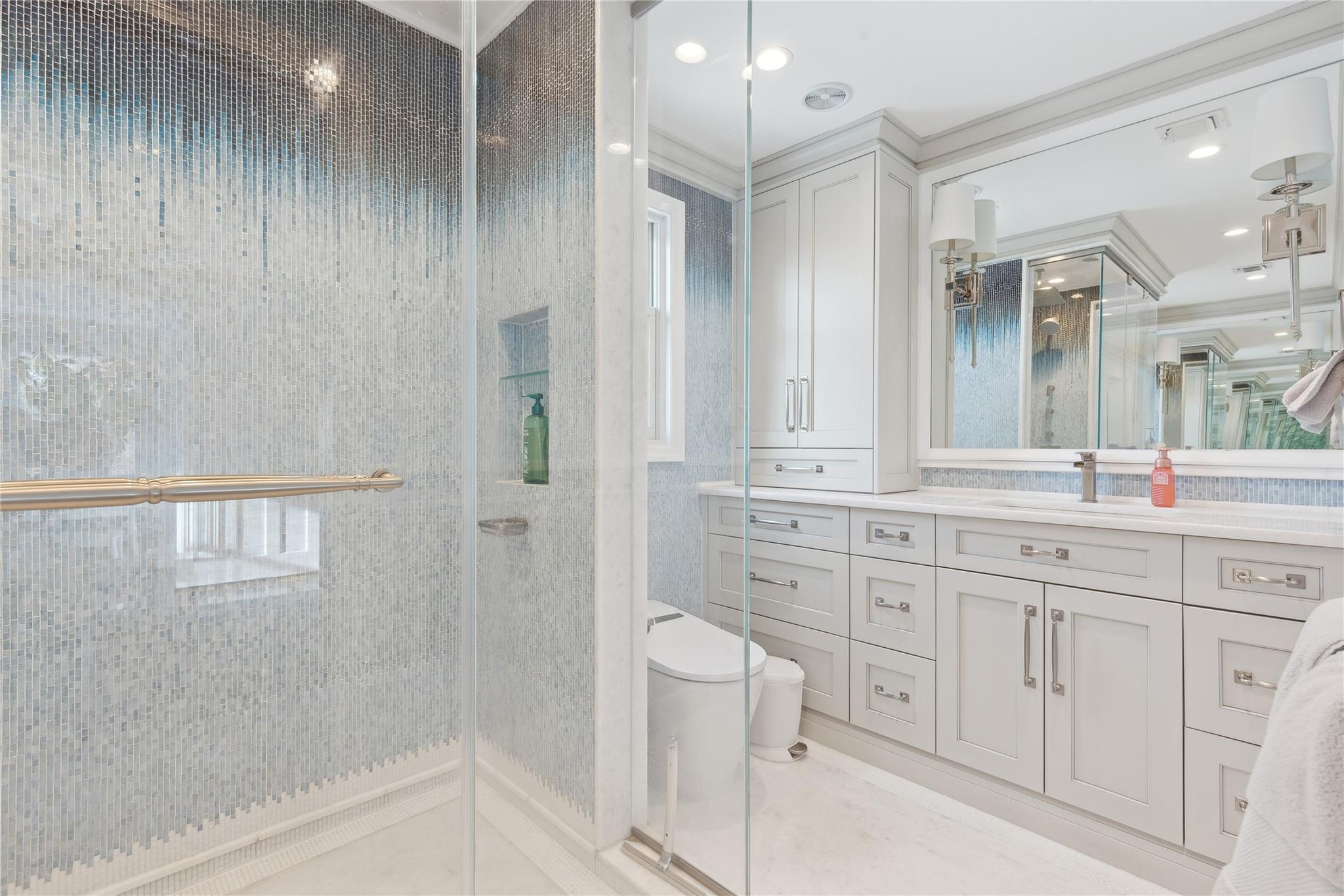 #20 photo, 59 N BAY Avenue, サフォーク郡 Eastport , NY 11941