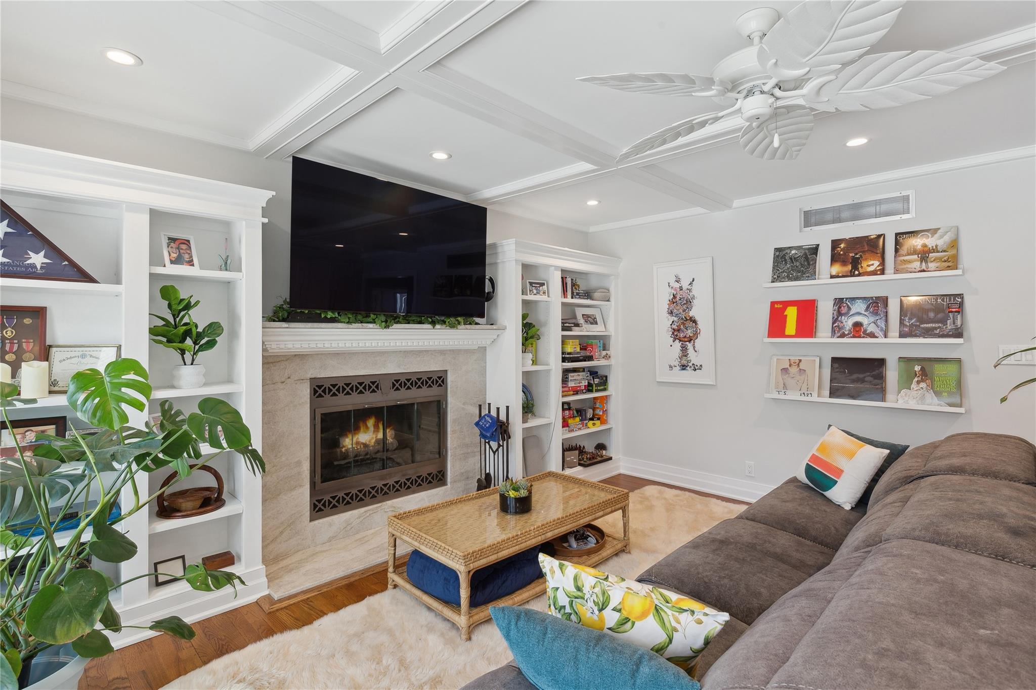 #4 photo, 59 N BAY Avenue, サフォーク郡 Eastport , NY 11941