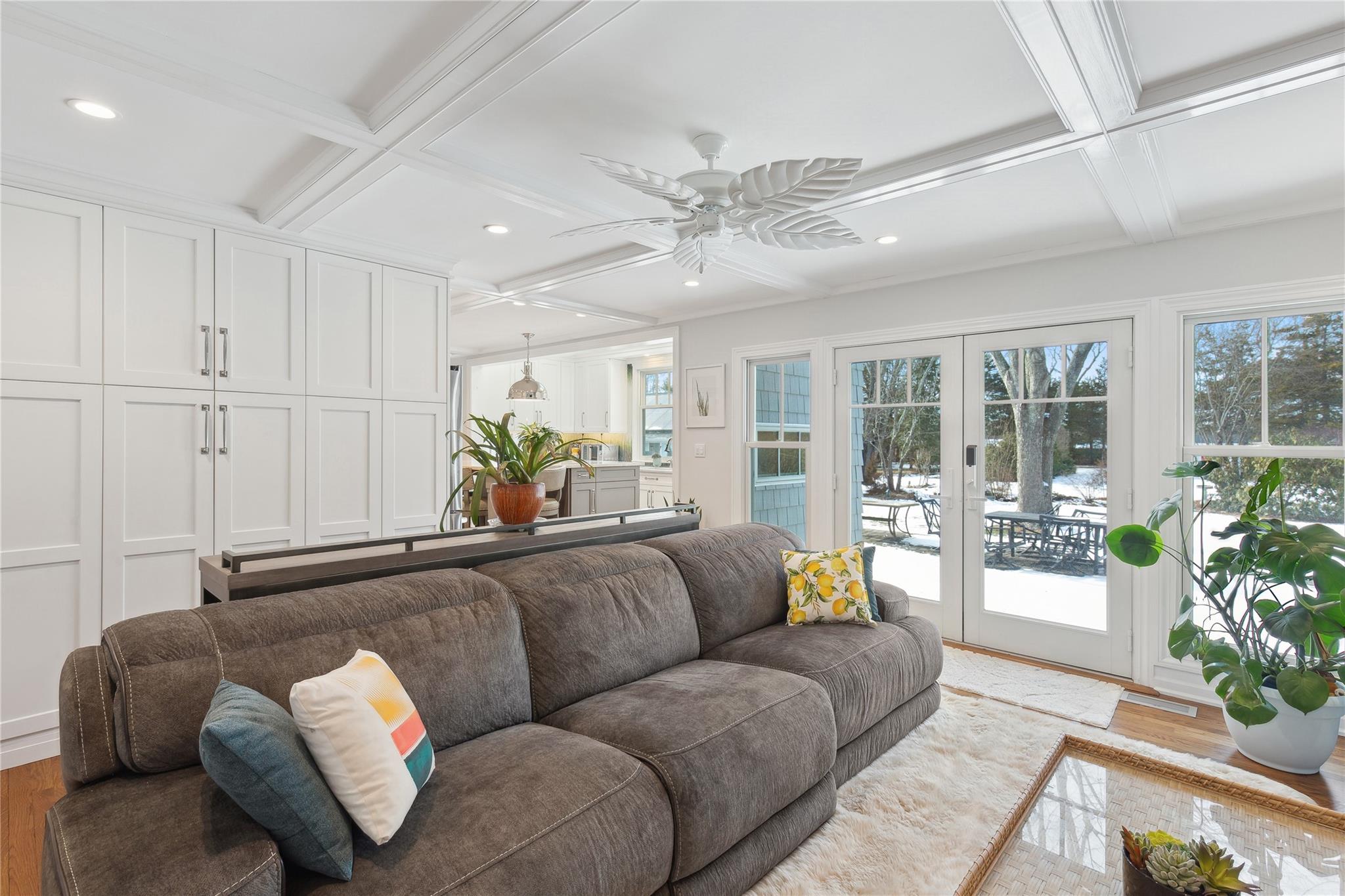 #5 photo, 59 N BAY Avenue, サフォーク郡 Eastport , NY 11941