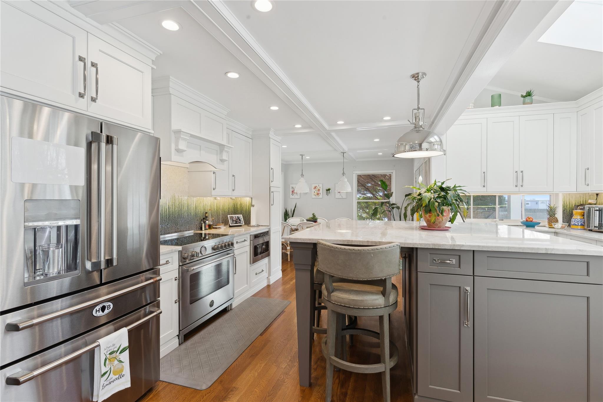 #9 photo, 59 N BAY Avenue, サフォーク郡 Eastport , NY 11941