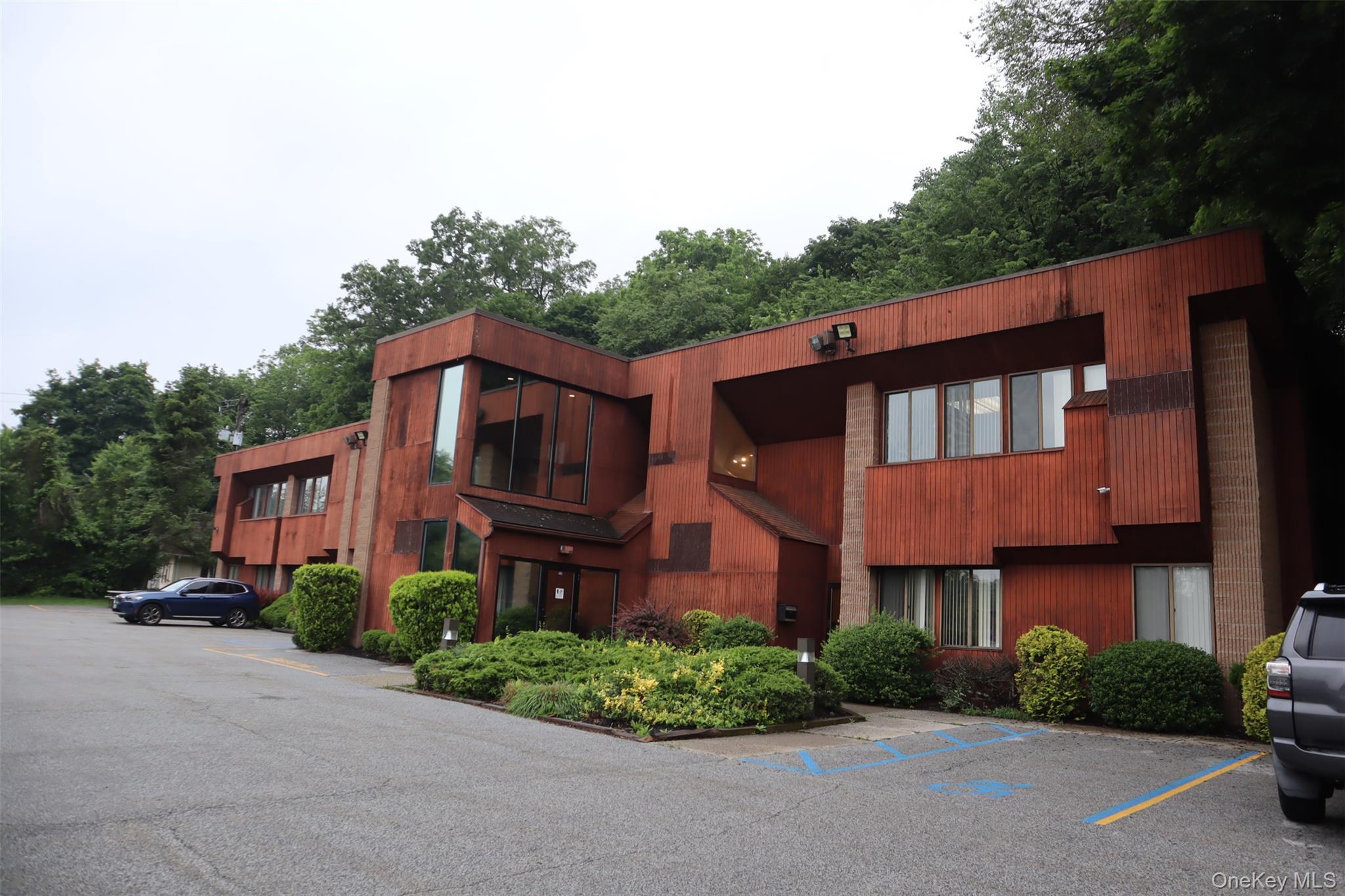 #4 photo, 156-158 Orange Avenue, Walden , NY 12586