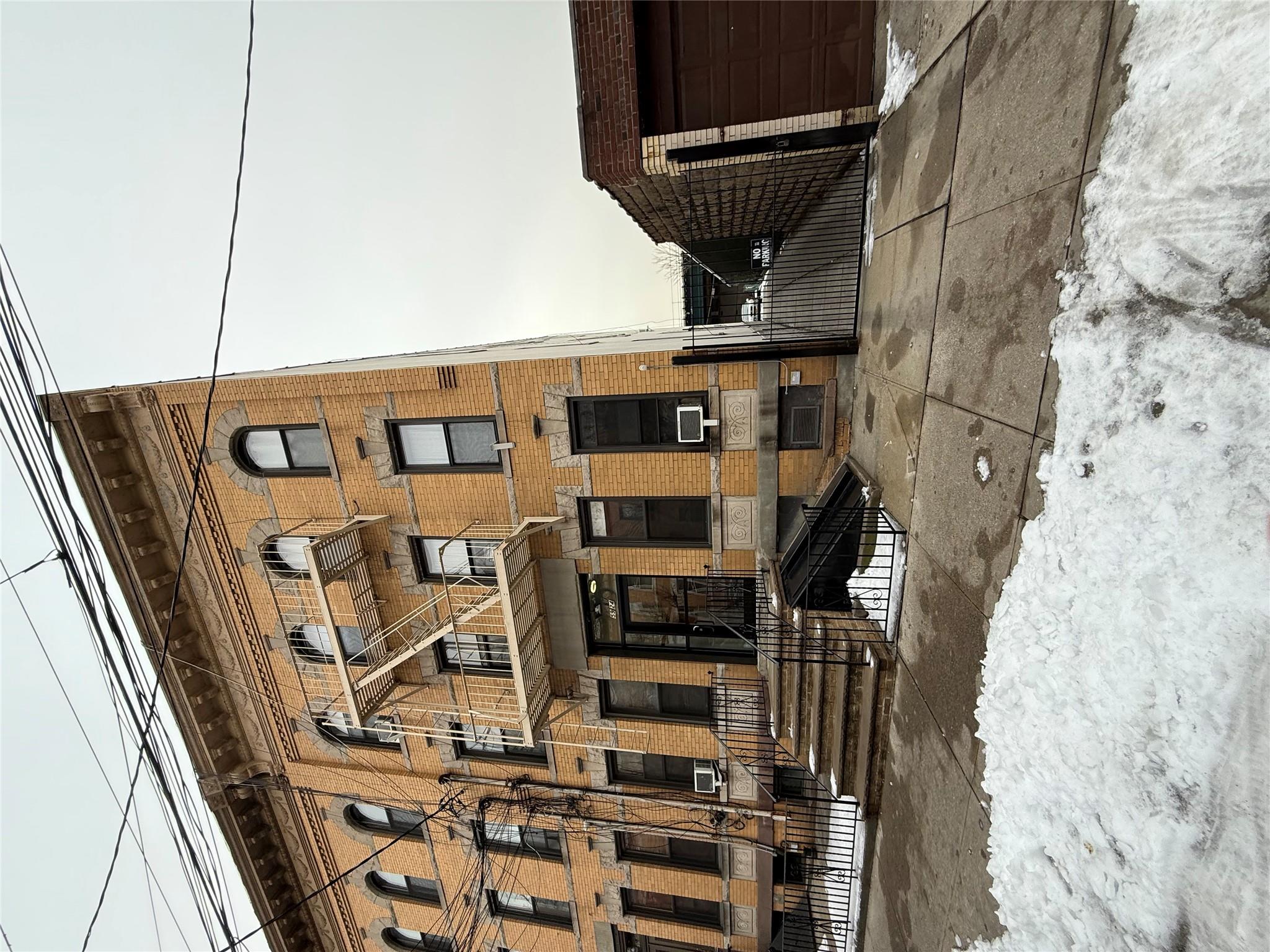 #1 photo, 5924 Putnam, 皇后區 瑞吉屋 Ridgewood , NY 11385