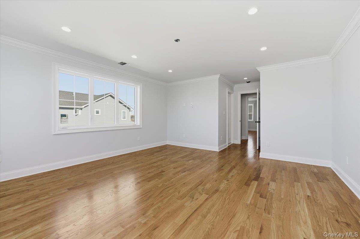 #19 photo, 2437 Archer Street, ナッソー郡 Seaford , NY 11783