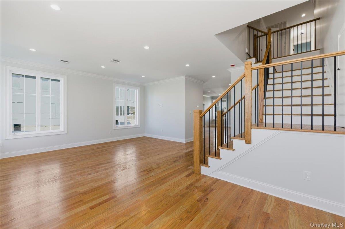 #6 photo, 2437 Archer Street, ナッソー郡 Seaford , NY 11783