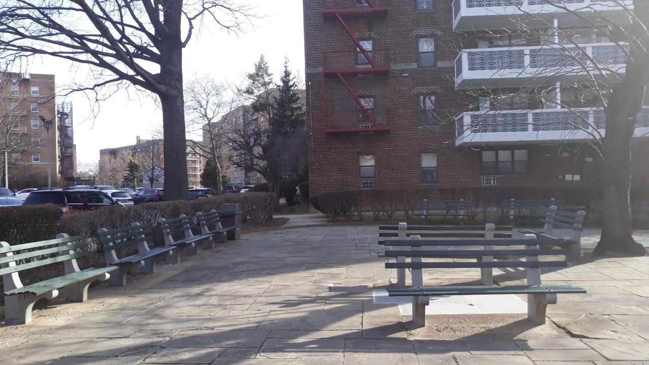 #18 photo, 85-10 151 Avenue, Howard Beach , NY 11414