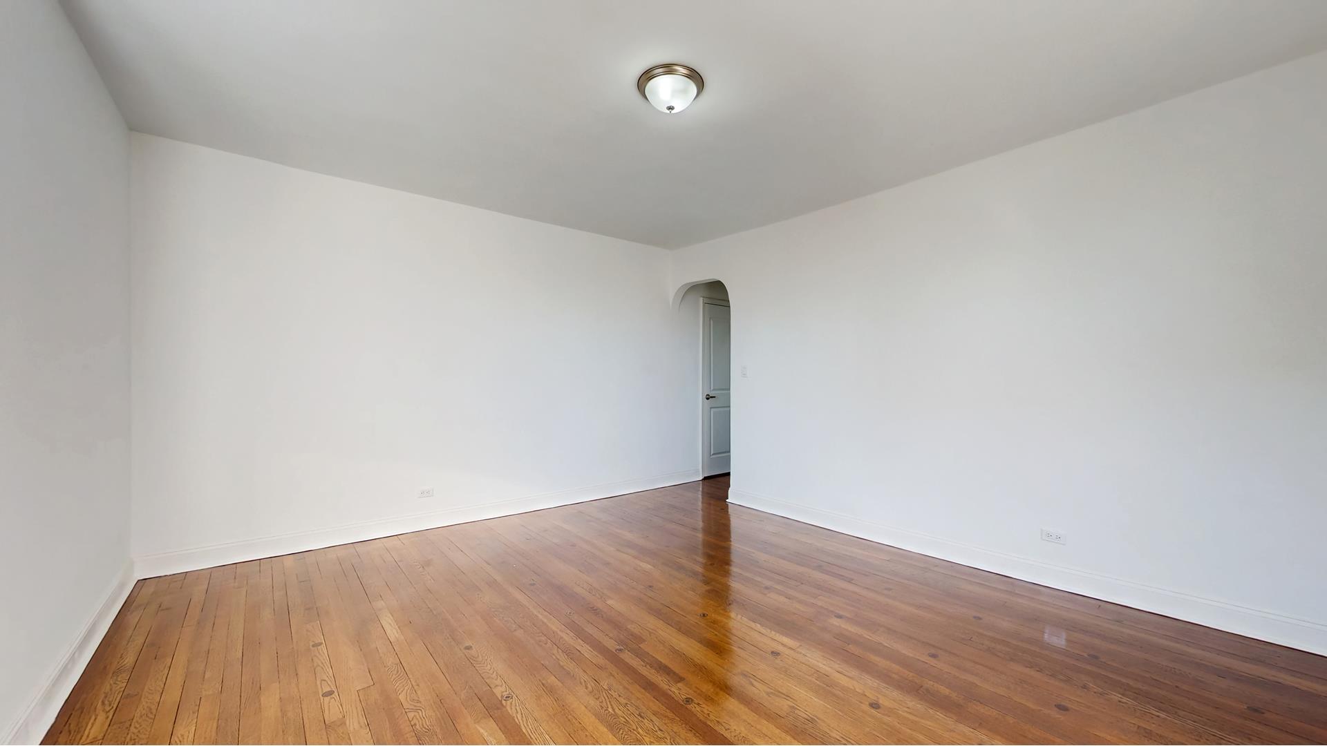 #12 photo, 3220 Ave H, ブルックリン区 Flatbush , NY 11210