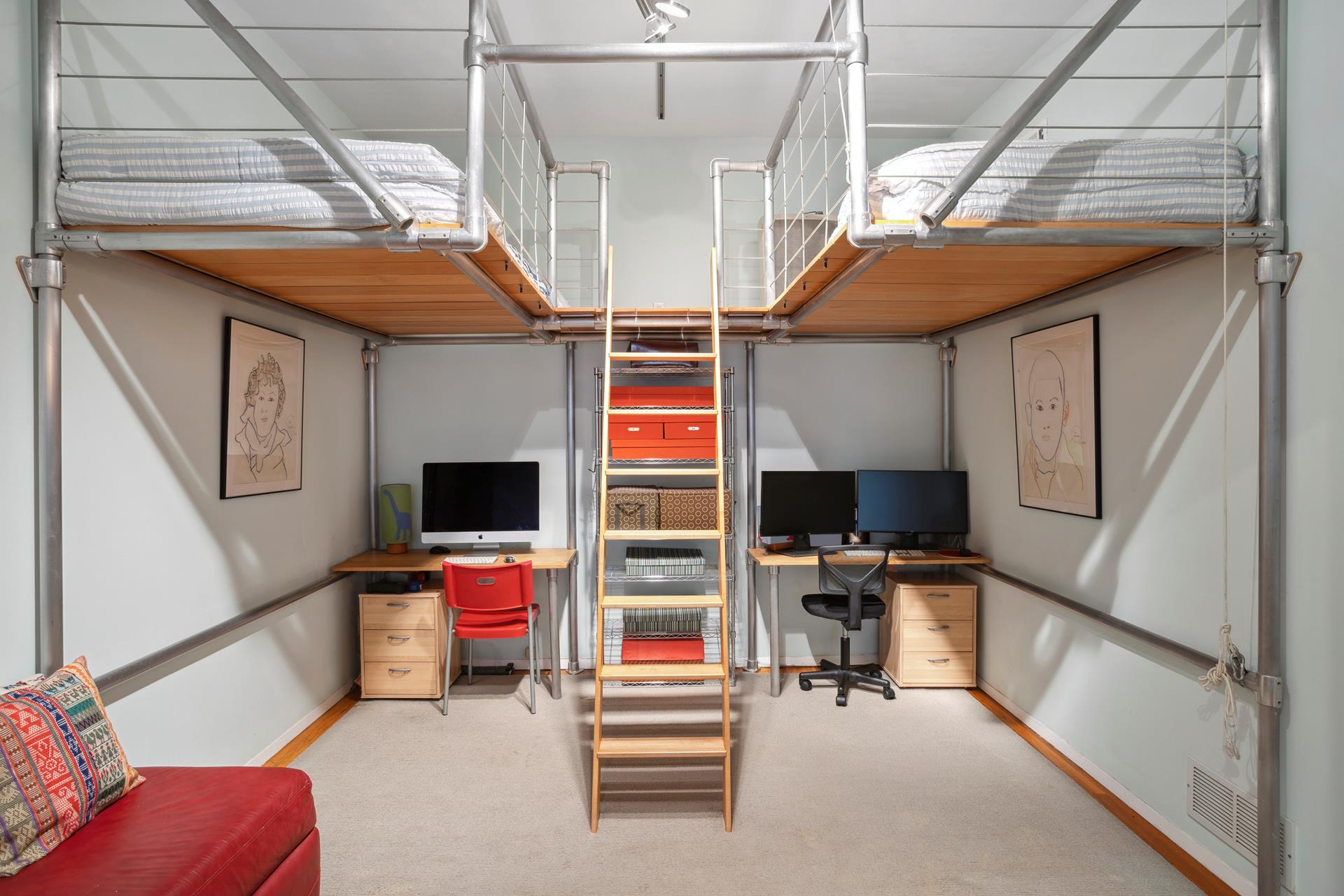 #4 photo, 176 BROADWAY, Financial District , NY 10038