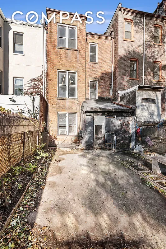 #3 photo, 412 E 136th Street, Mott Haven , NY 10454