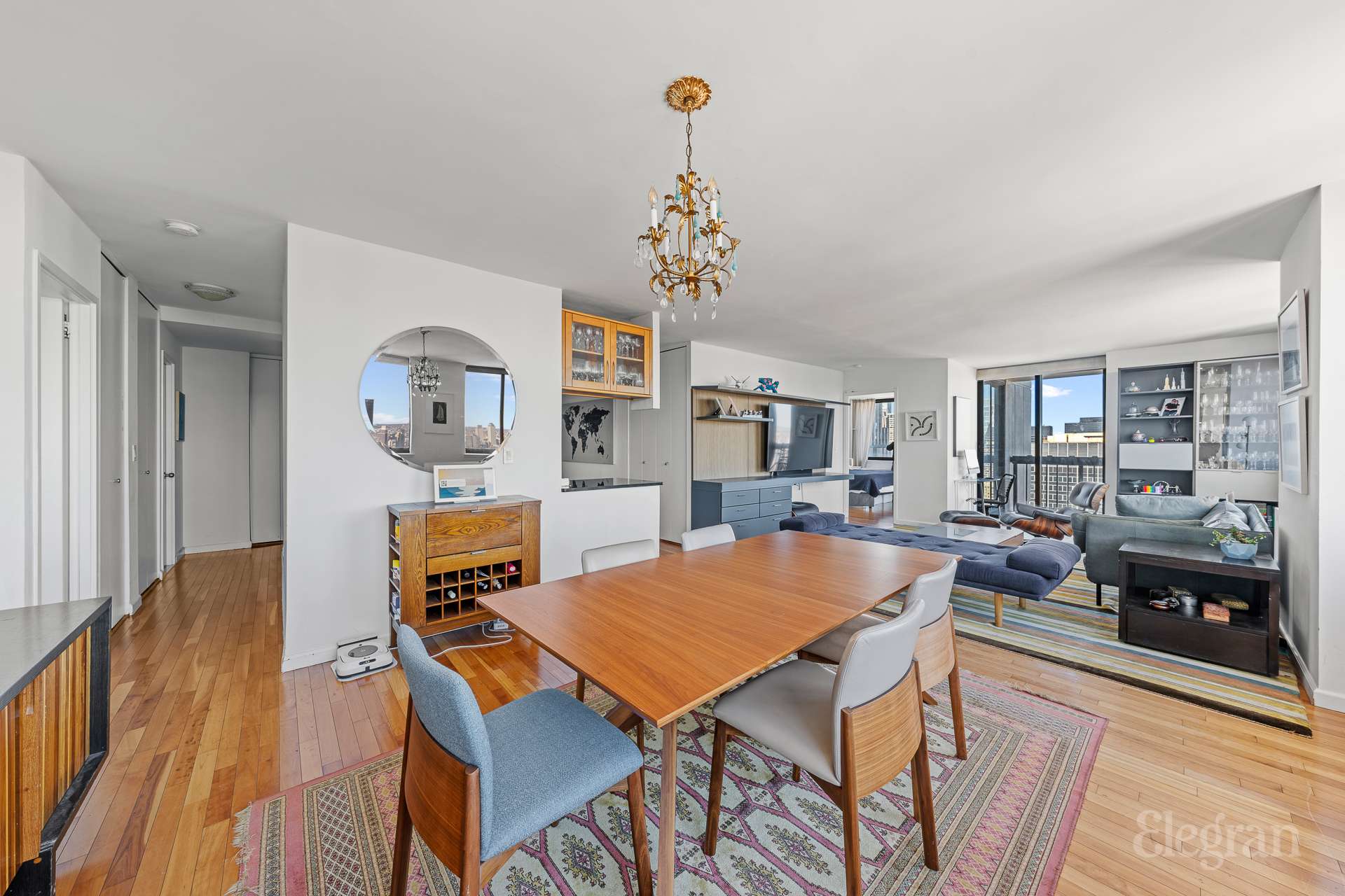 #4 photo, 250 E 40th Street, マンハッタン Murray Hill , NY 10016