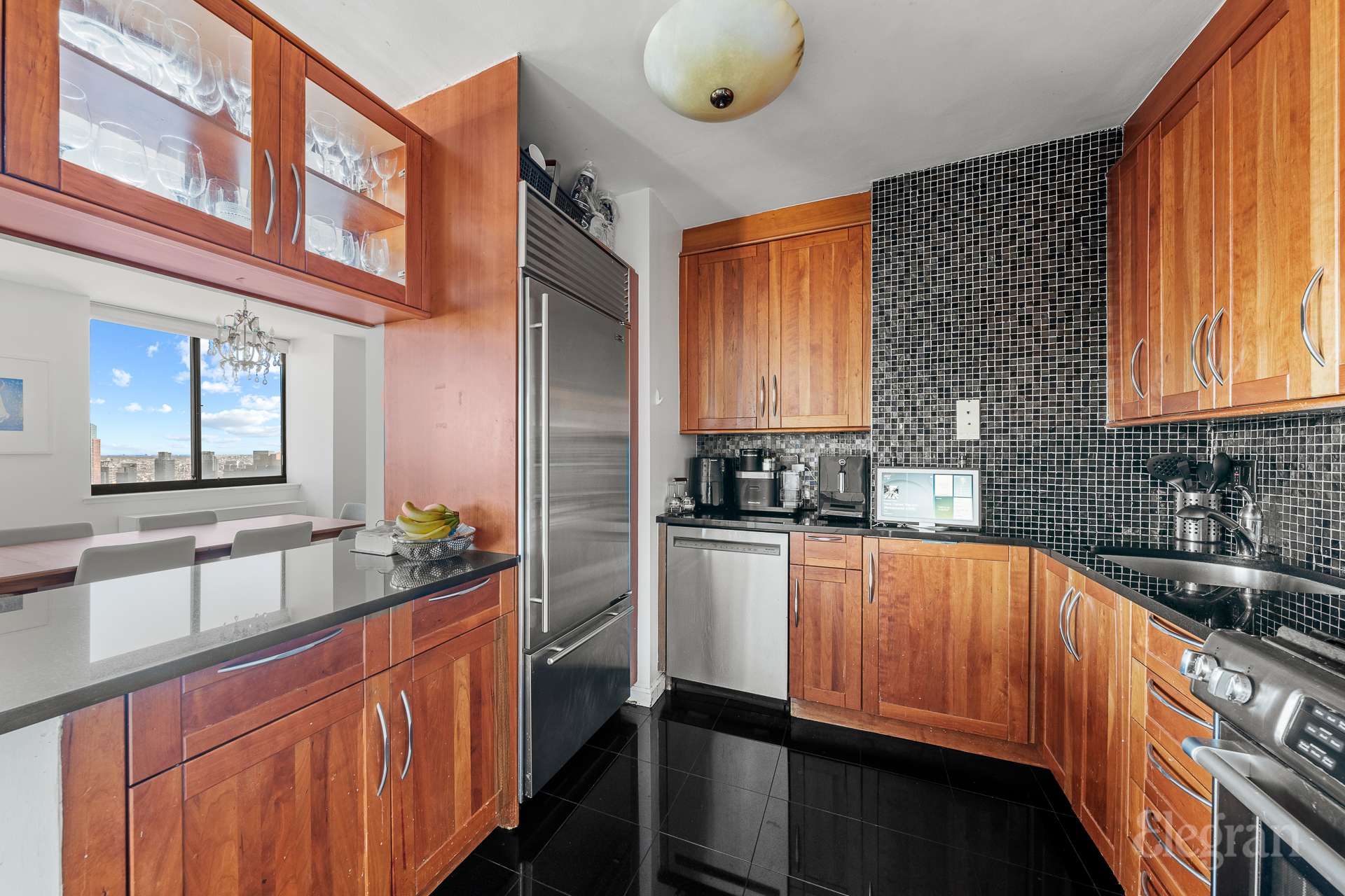 #6 photo, 250 E 40th Street, マンハッタン Murray Hill , NY 10016