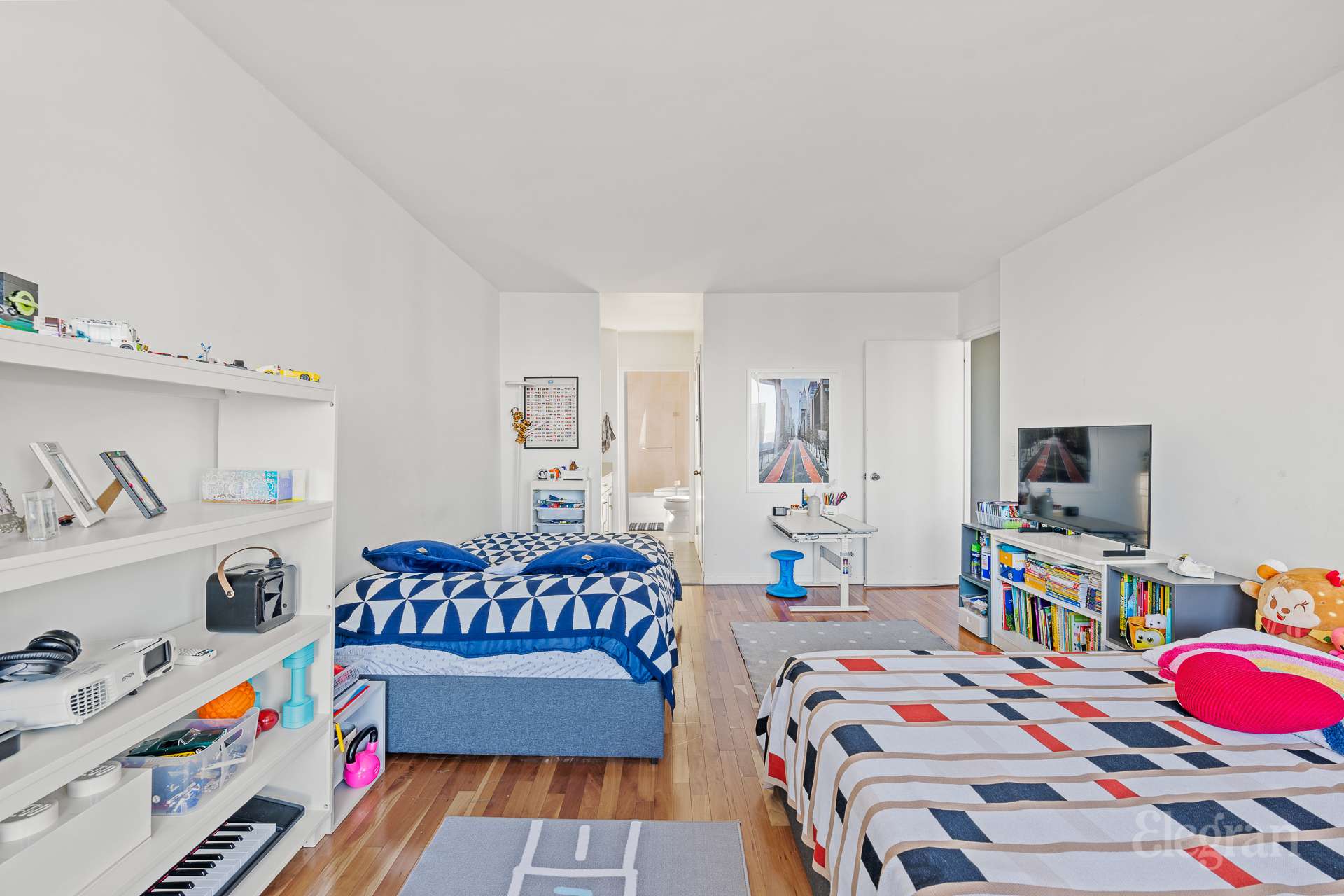 #7 photo, 250 E 40th Street, マンハッタン Murray Hill , NY 10016