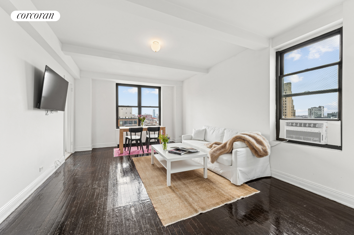 #1 photo, 200 W 16TH Street, Chelsea , NY 10011