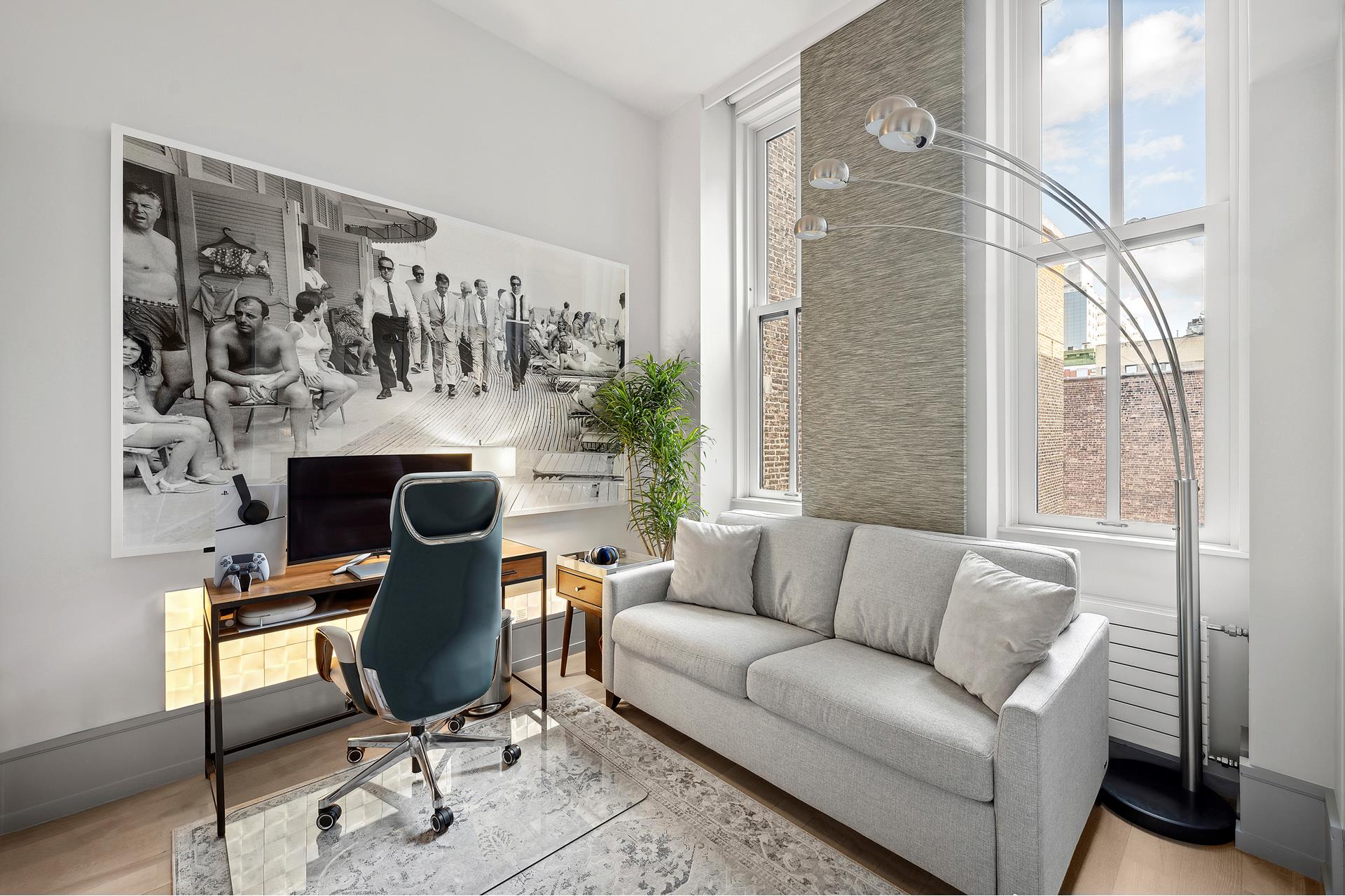 #20 photo, 215 SULLIVAN Street, マンハッタン Greenwich Village , NY 10012