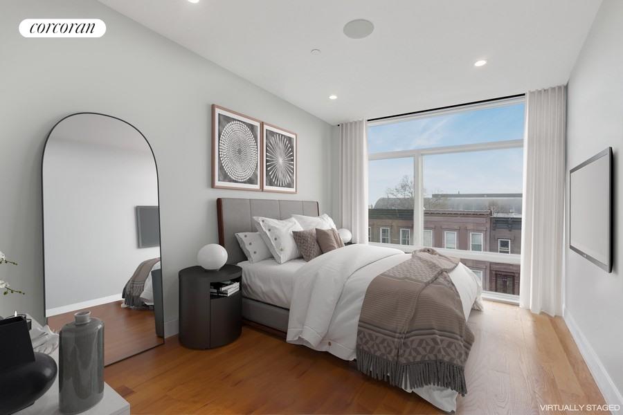 #6 photo, 491 MONROE Street, Stuyvesant Heights , NY 11221