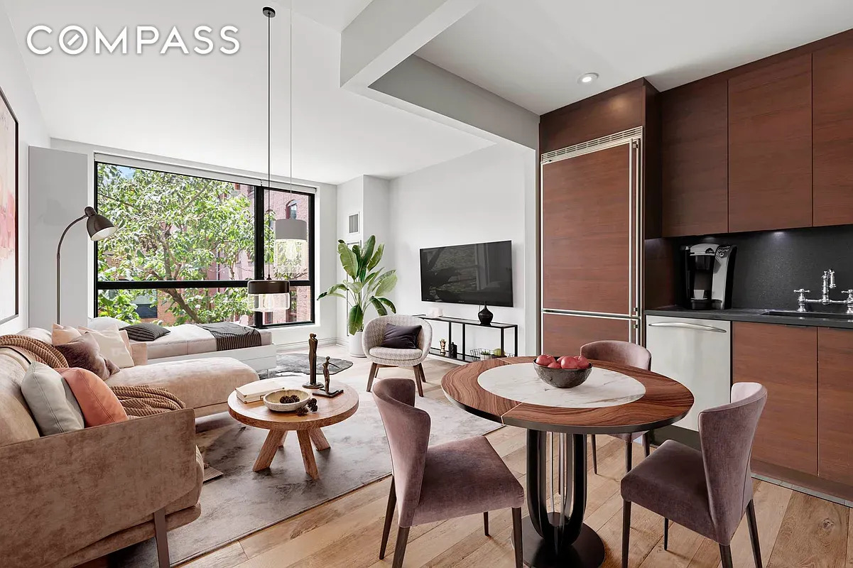 #1 photo, 540 W 28th Street, Chelsea , NY 10001