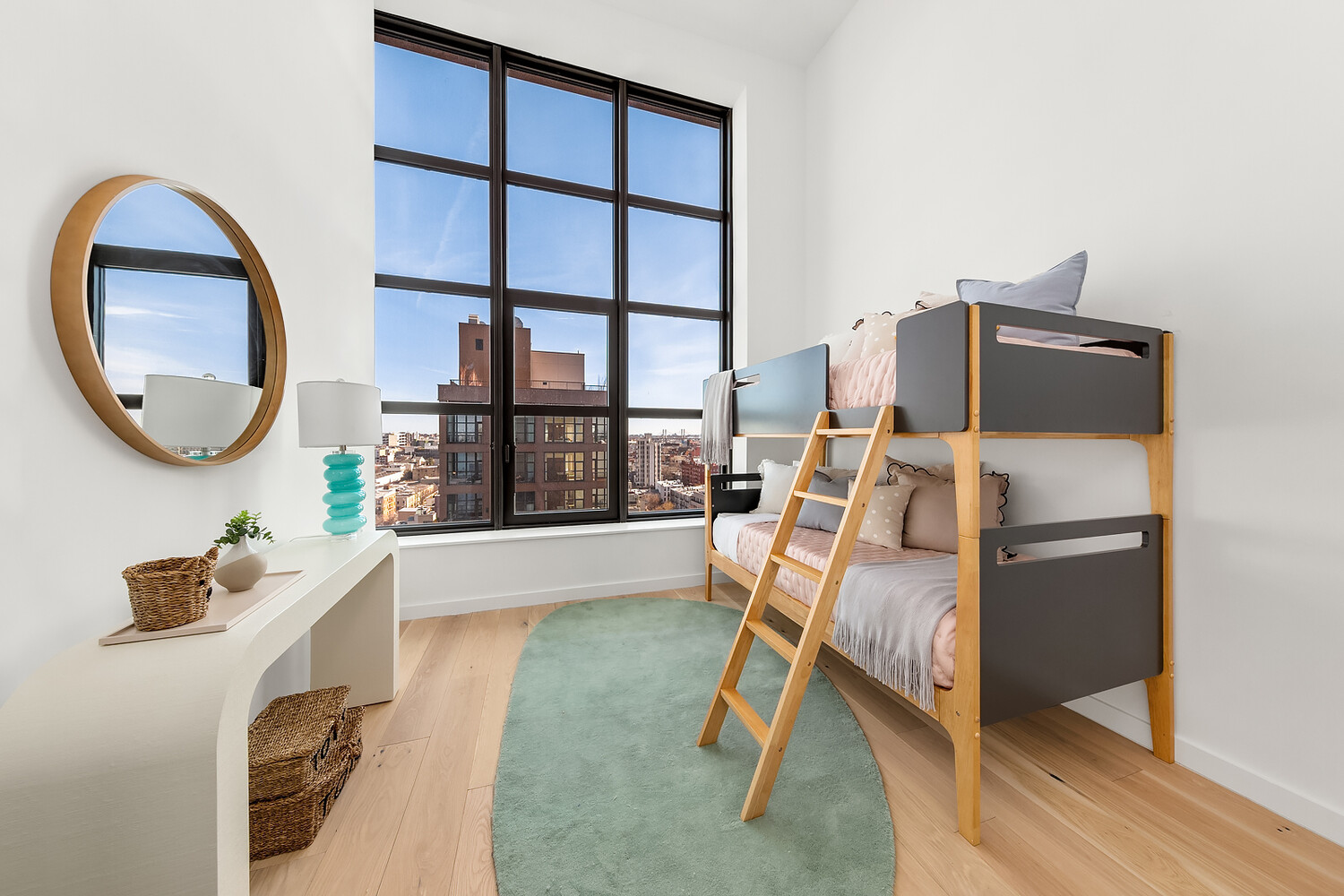 #5 photo, 29 HURON Street, ブルックリン区 Greenpoint , NY 11222