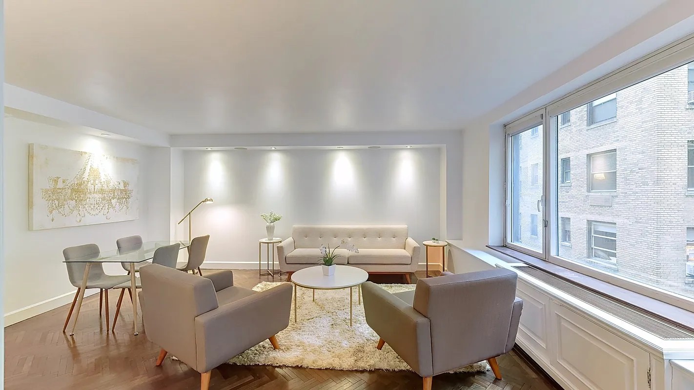 #1 photo, 1049 Fifth Avenue, Upper East Side , NY 10028