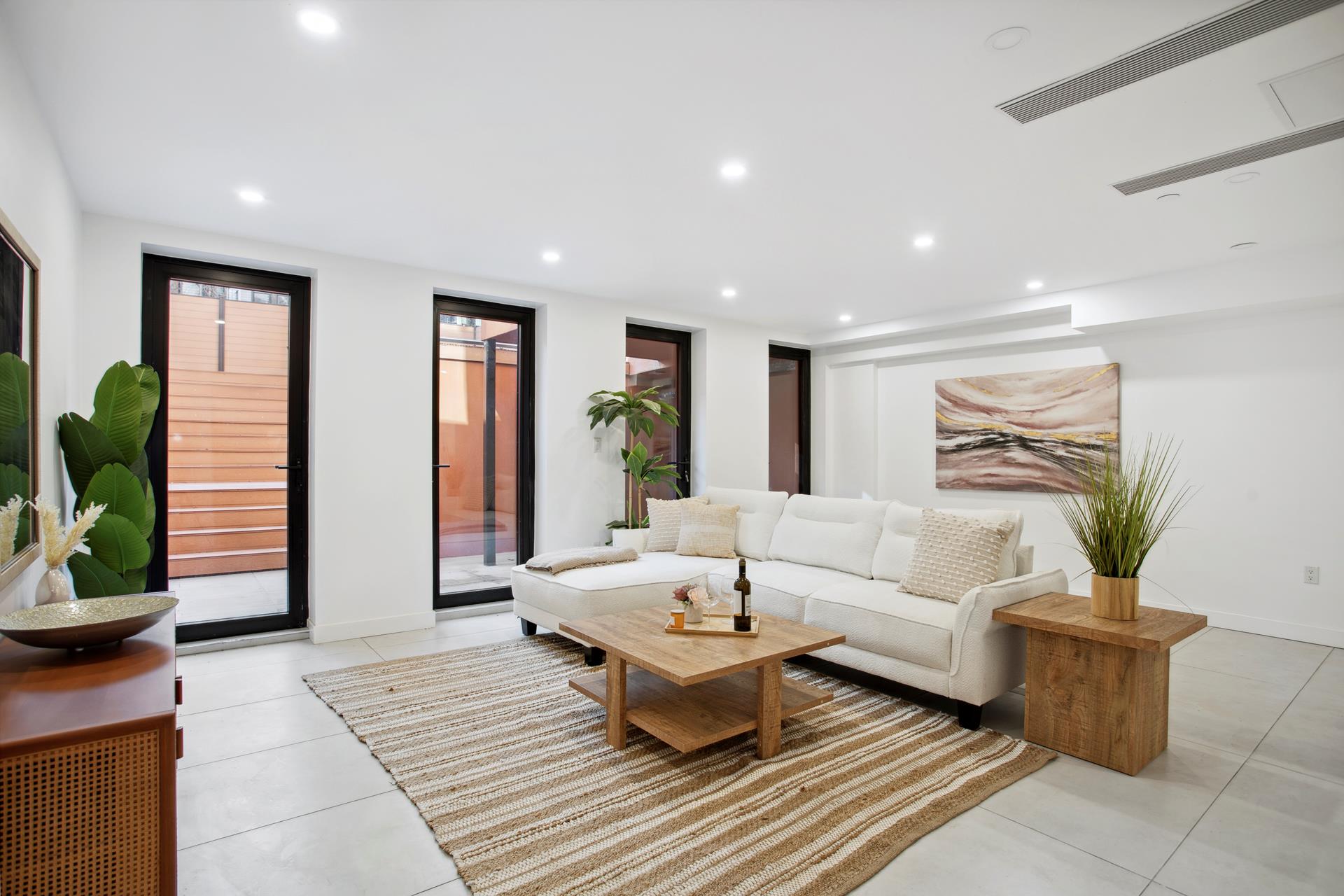 #8 photo, 54 DUPONT Street, ブルックリン区 Greenpoint , NY 11222