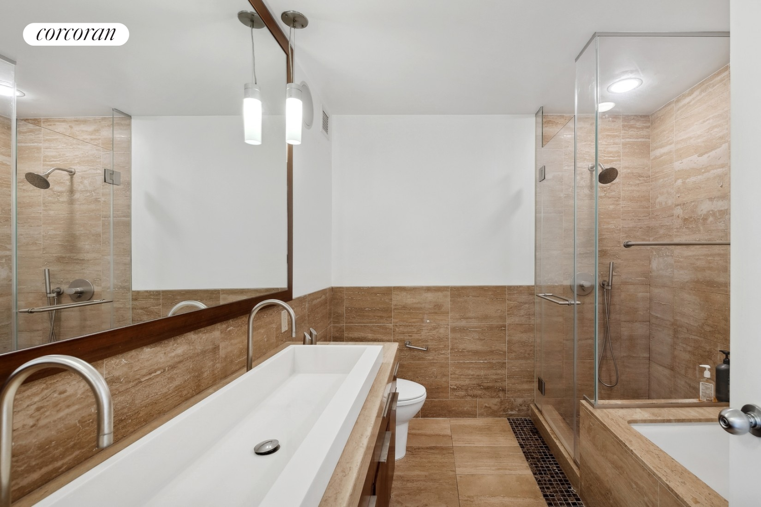 #6 photo, 250 E 53RD Street, マンハッタン Turtle Bay , NY 10022