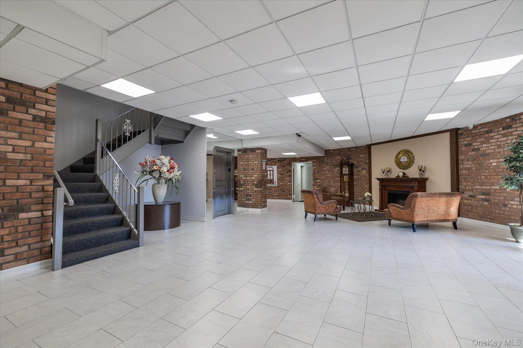 #19 photo, 75 Noble Street, Lynbrook , NY 11563