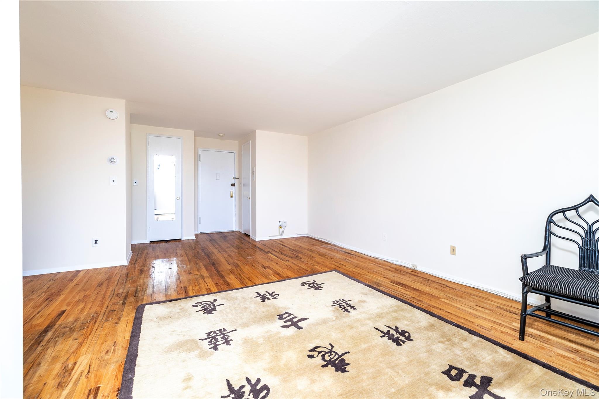 #6 photo, 75 Noble Street, Lynbrook , NY 11563