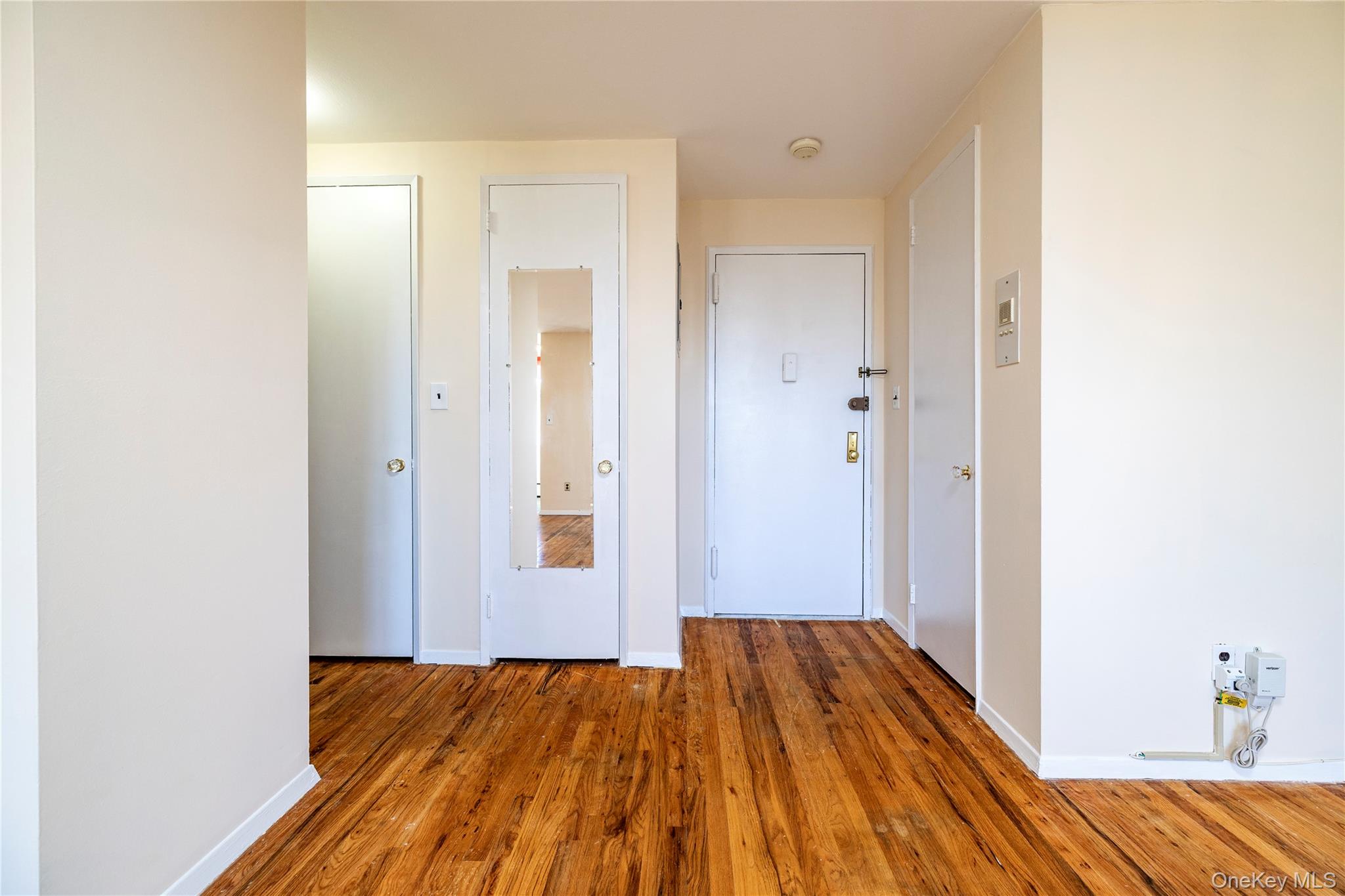 #8 photo, 75 Noble Street, Lynbrook , NY 11563