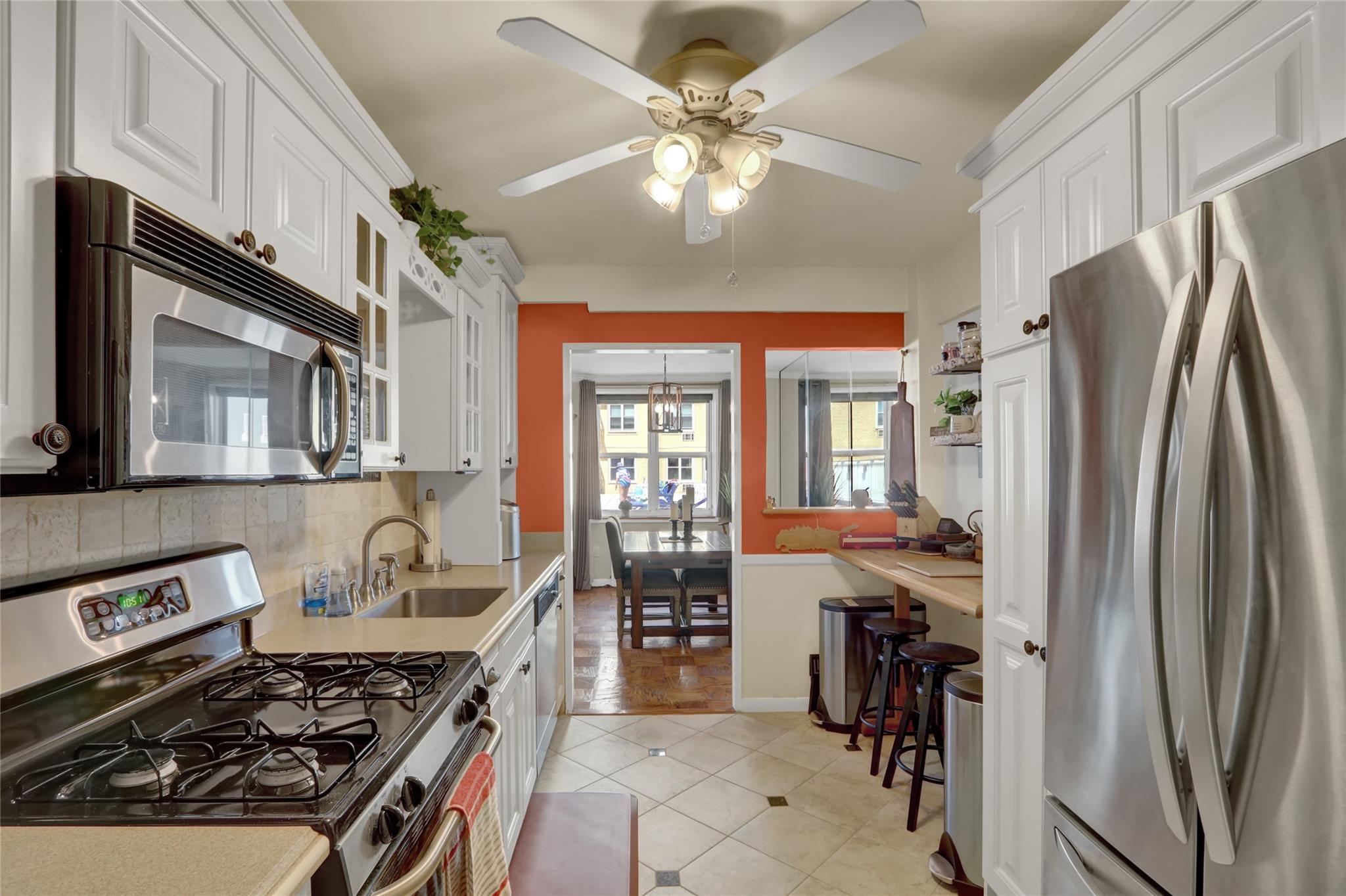 #11 photo, 700 Shore Road, מחוז נסאו Long Beach , NY 11561