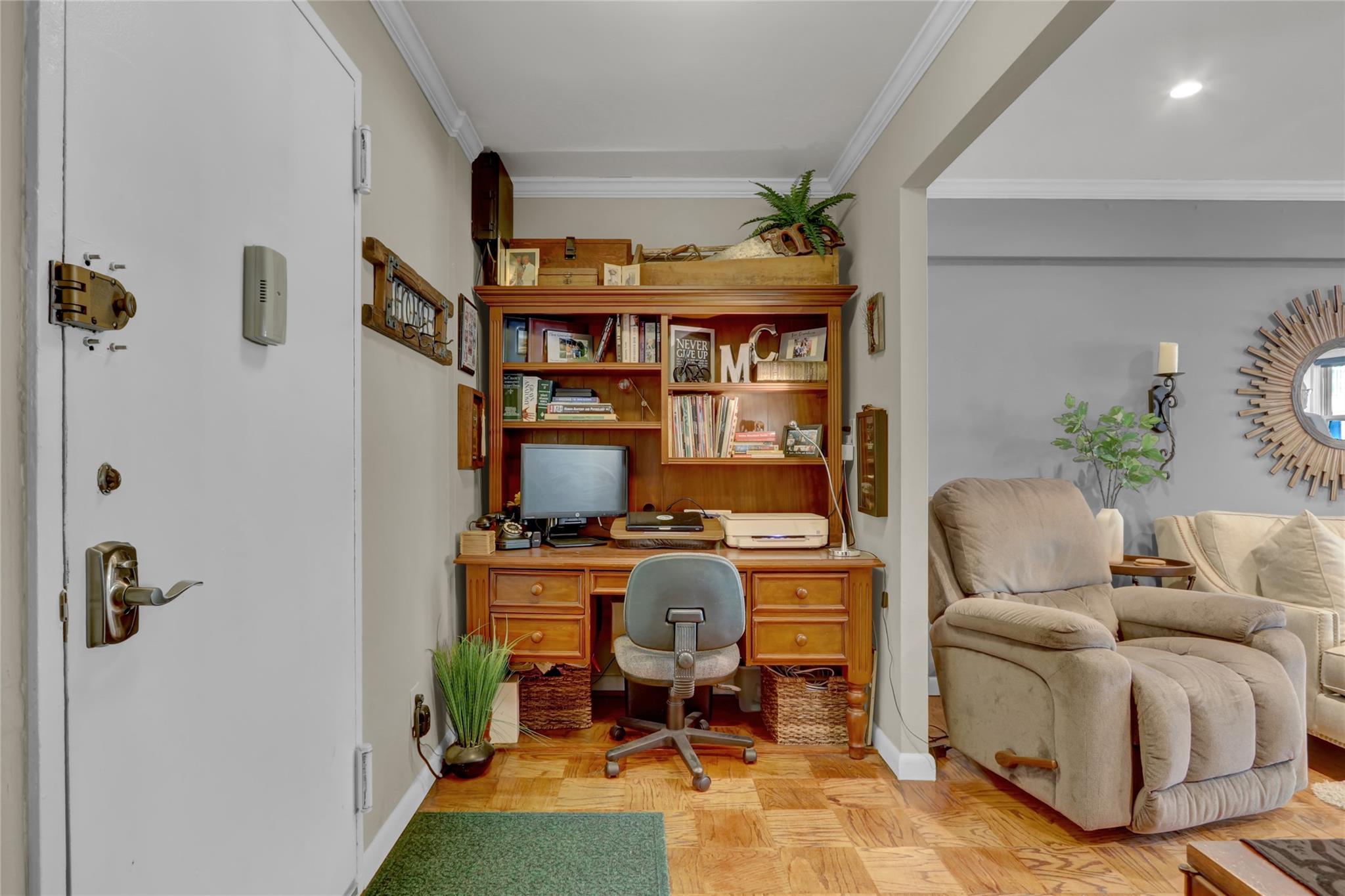 #2 photo, 700 Shore Road, מחוז נסאו Long Beach , NY 11561