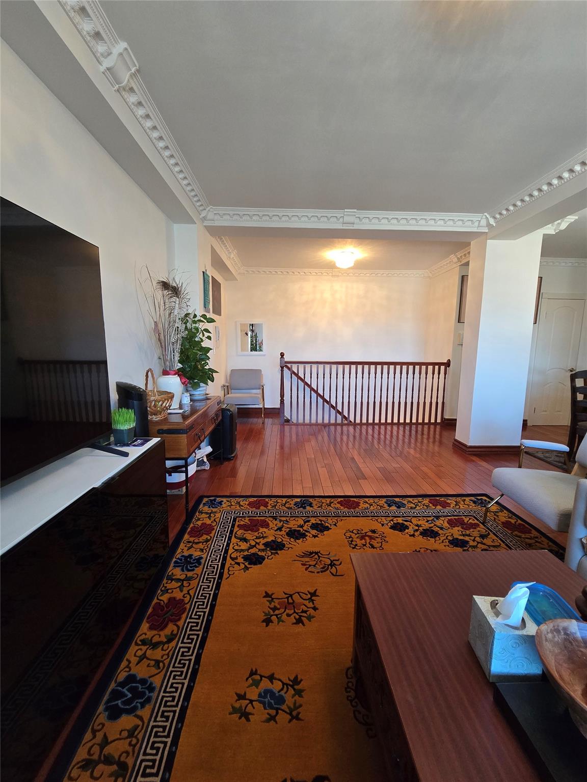 #5 photo, 99-60 63rd Road, Куинс ‖ Rego Park , NY 11374