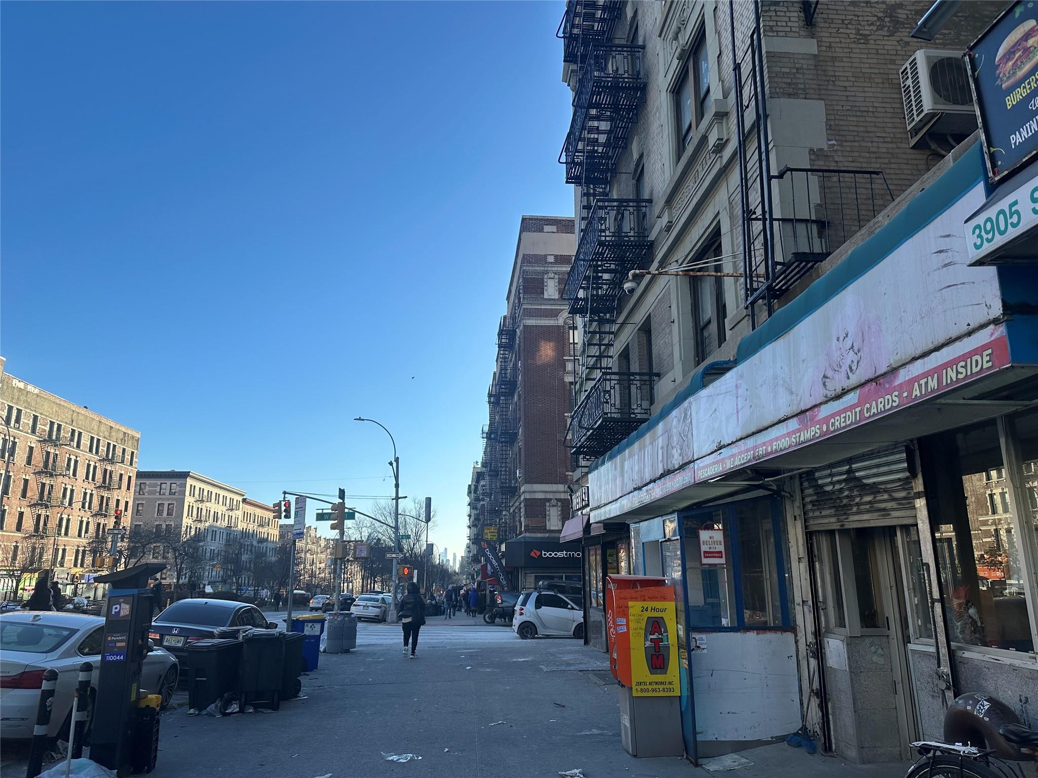 #2 photo, 3903 Broadway, マンハッタン New York (Manhattan) , NY 10032