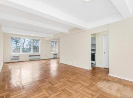 679 W 239th Street #1C 房源照片 1