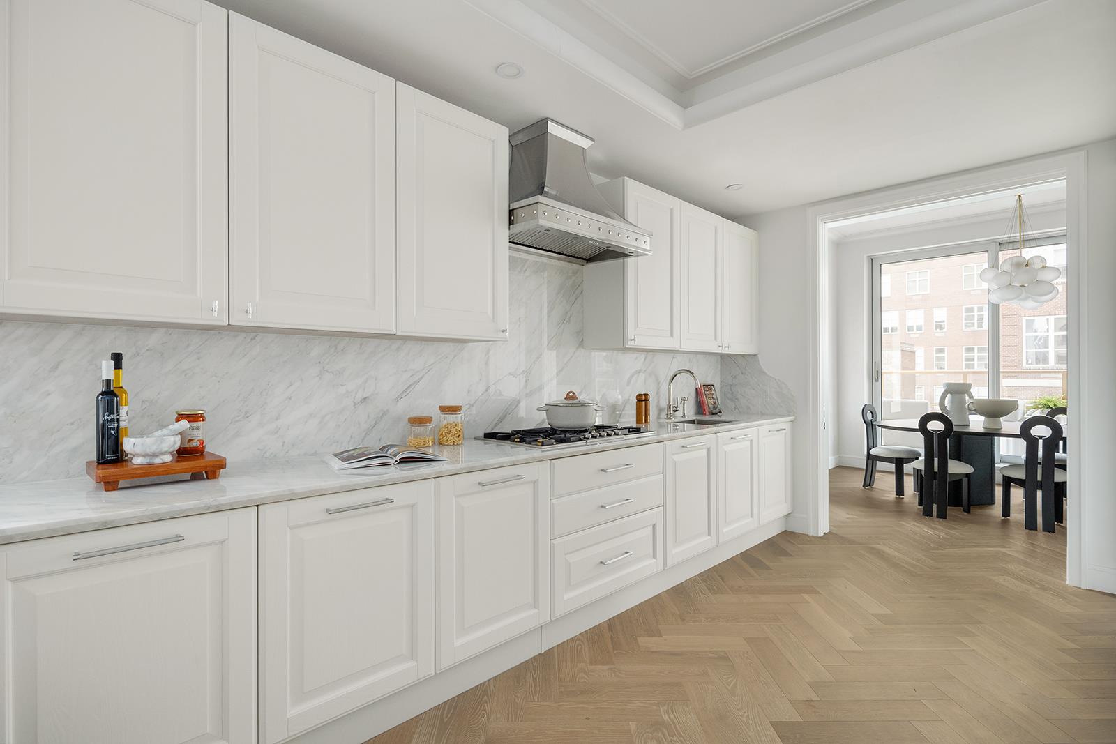 #9 photo, 126 E 86TH Street, マンハッタン Upper East Side , NY 10028