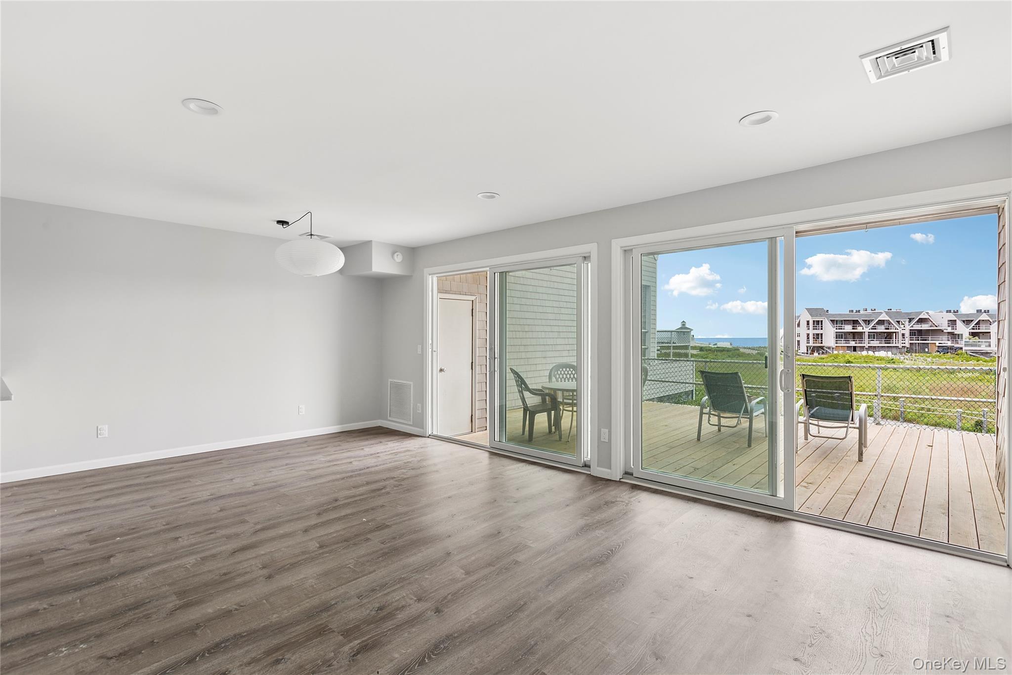 #3 photo, 23 Fort Pond Road, サフォーク郡 Montauk , NY 11954