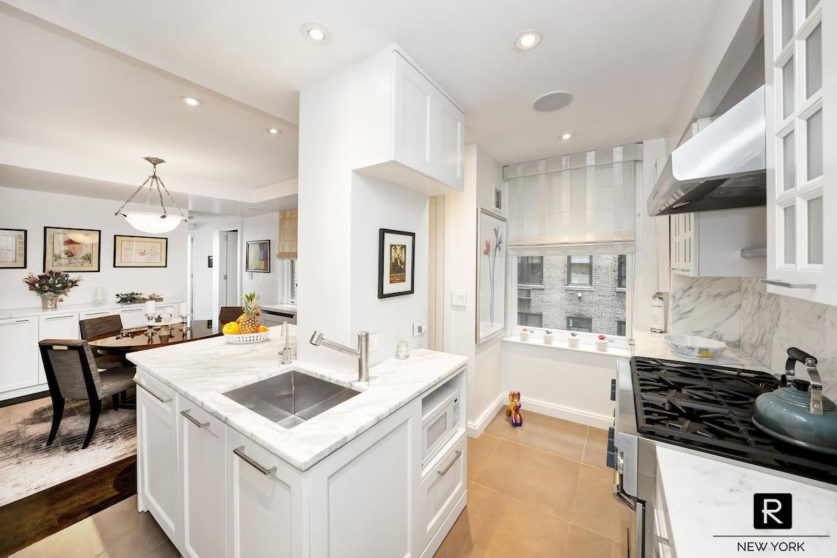 #6 photo, 330 W 72nd Street, マンハッタン Lincoln Square , NY 10023