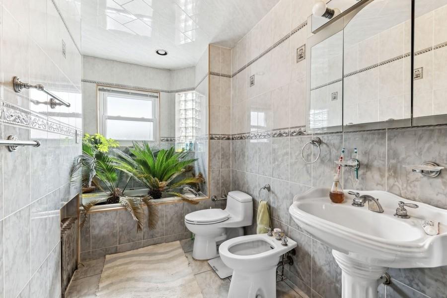 #11 photo, 108-28 65th Road, Forest Hills , NY 11375