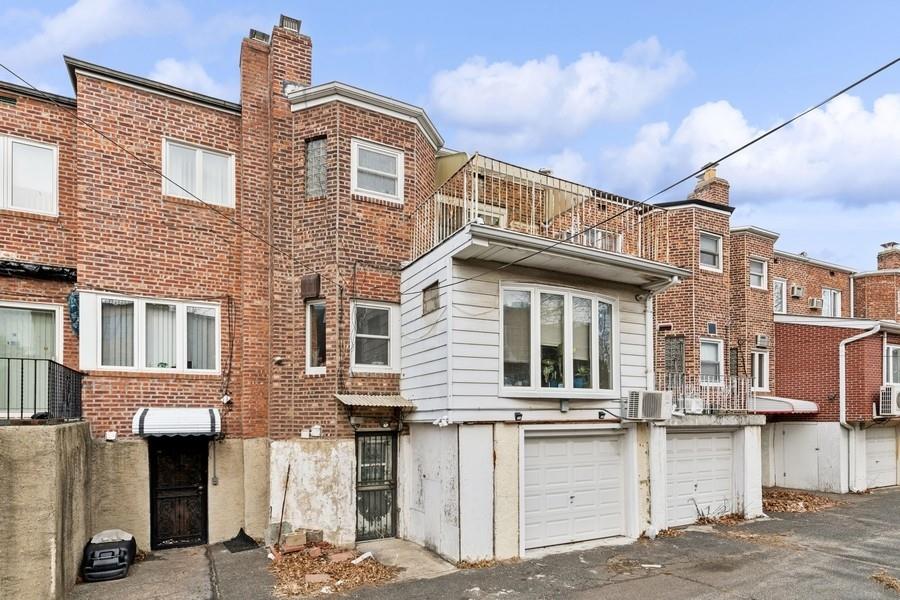 #15 photo, 108-28 65th Road, Forest Hills , NY 11375