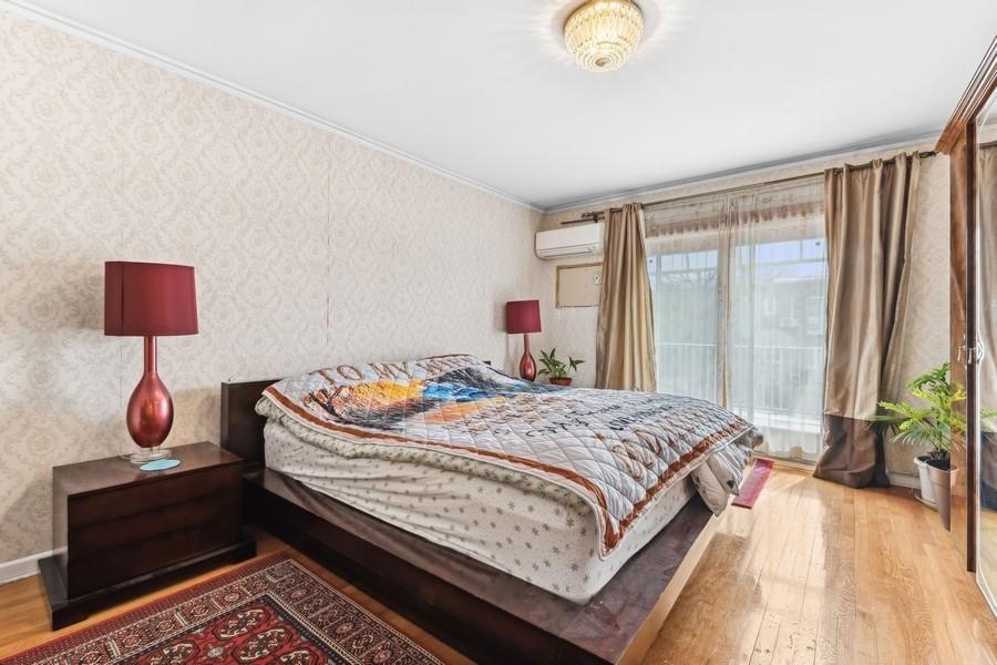 #9 photo, 108-28 65th Road, Forest Hills , NY 11375